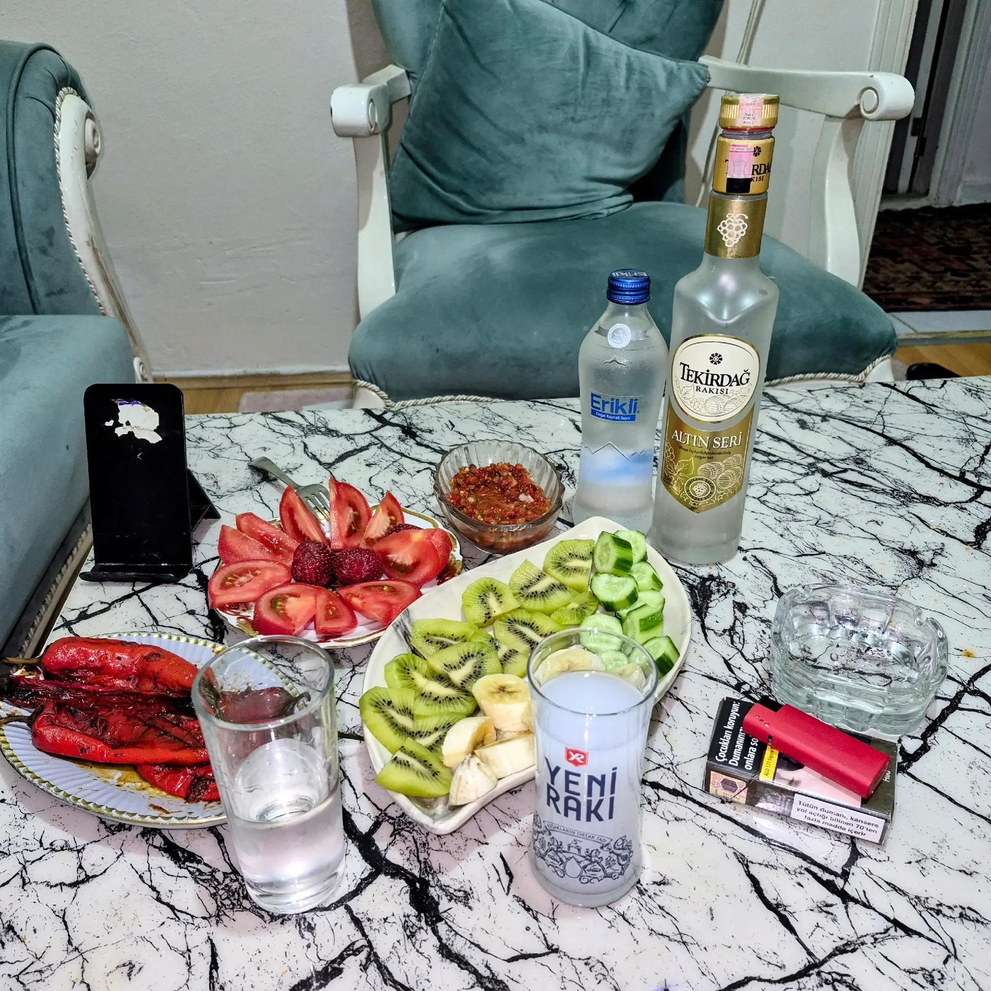 @Sahipsiz Bir Liman.