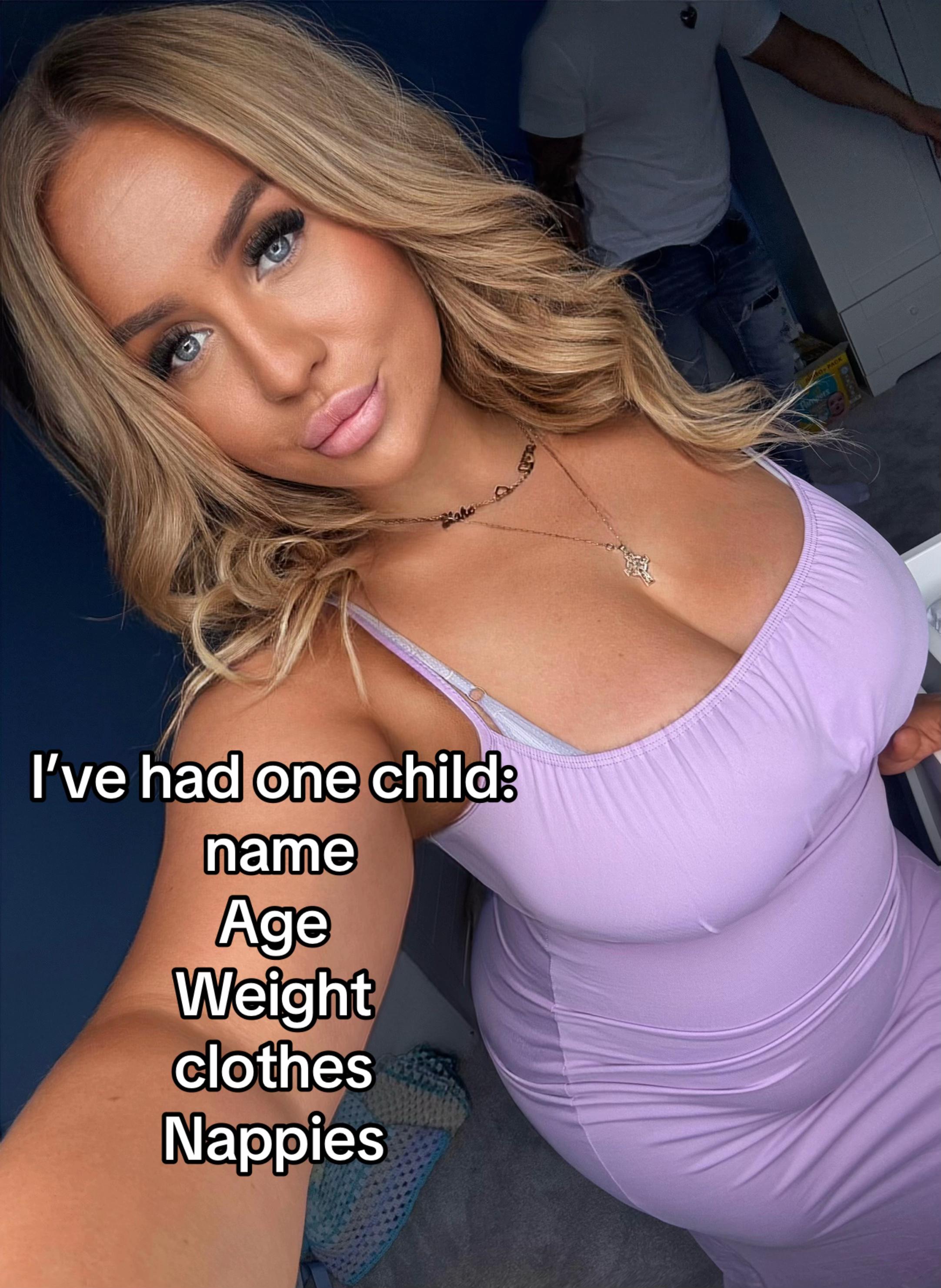 @_mollyoshea_