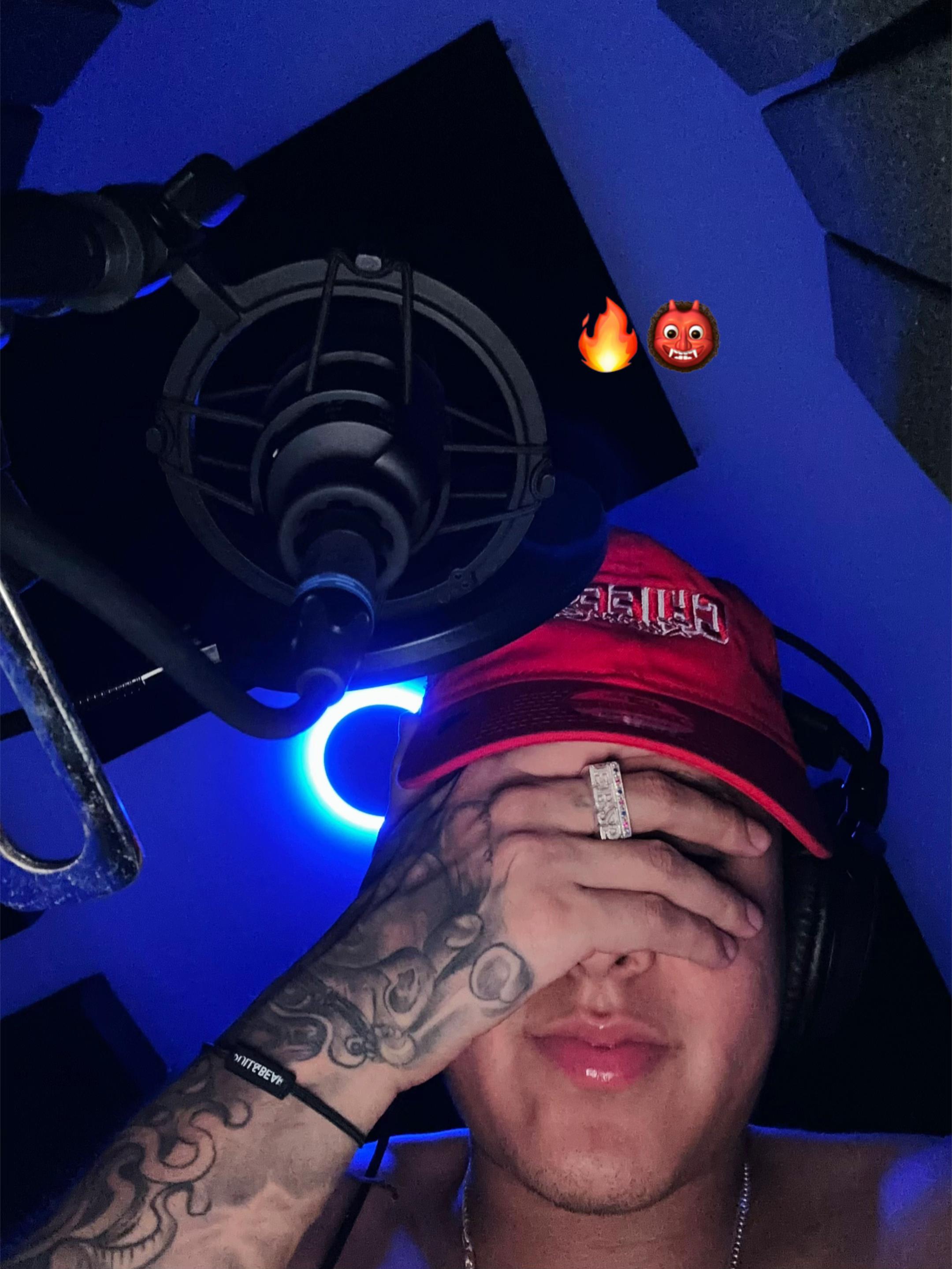 @EB25😶🌫️🦡