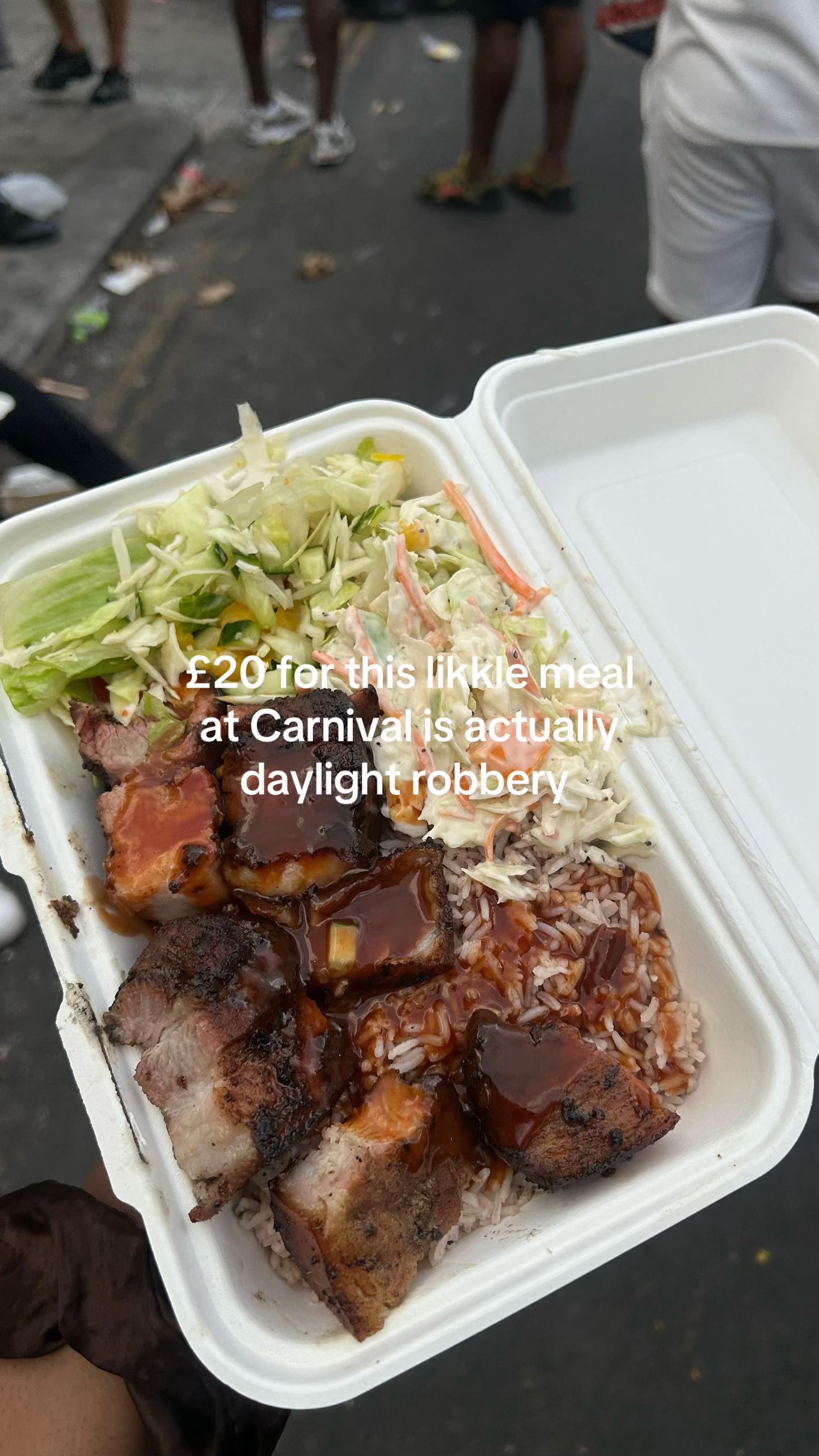 @FT | Lifestyle & Food Reviews