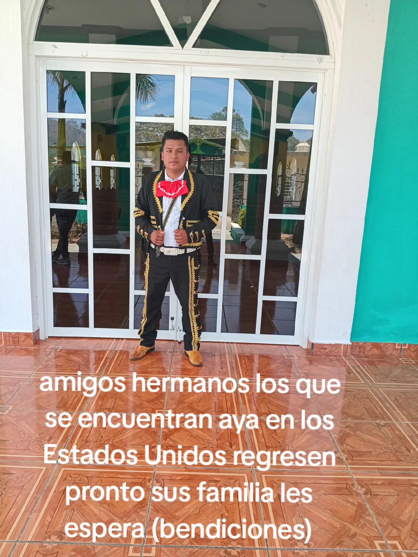 @Los pregoneros del trapichito
