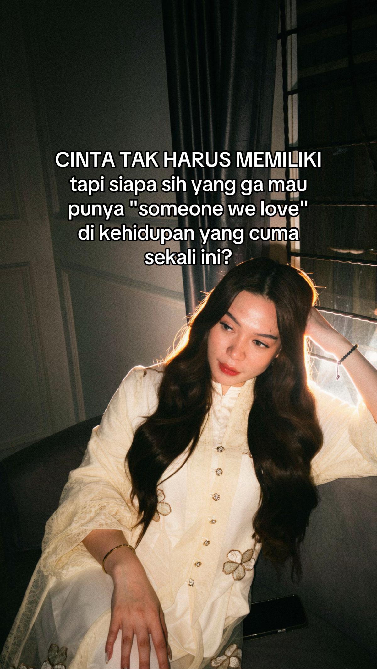 @𝐬.