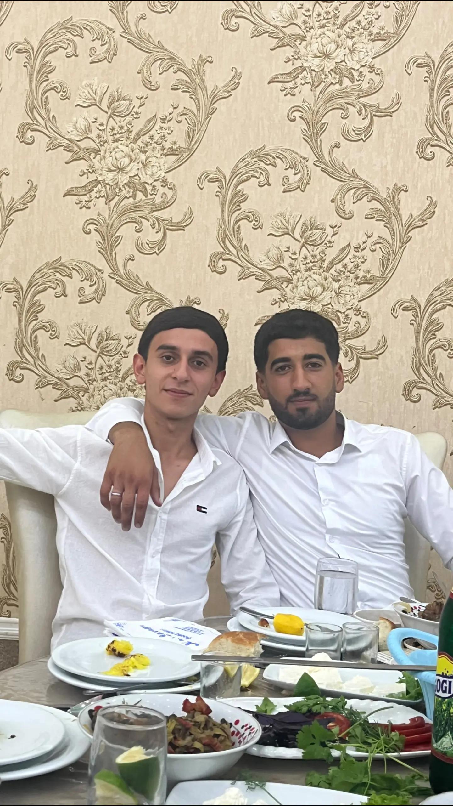 @𝔼.𝕄🇦🇿