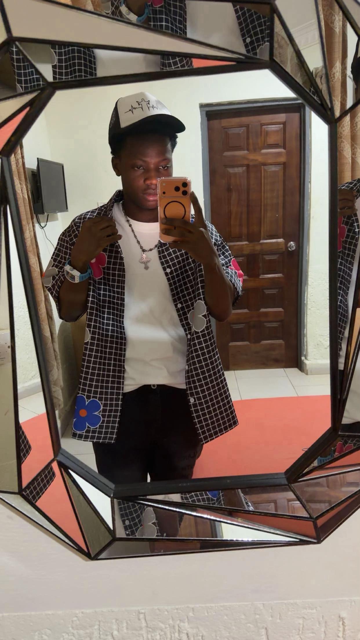 @𝕷𝖎𝖋𝖊 𝖔𝖋 𝖐𝖔𝖇𝖇𝖞💕🇺🇸