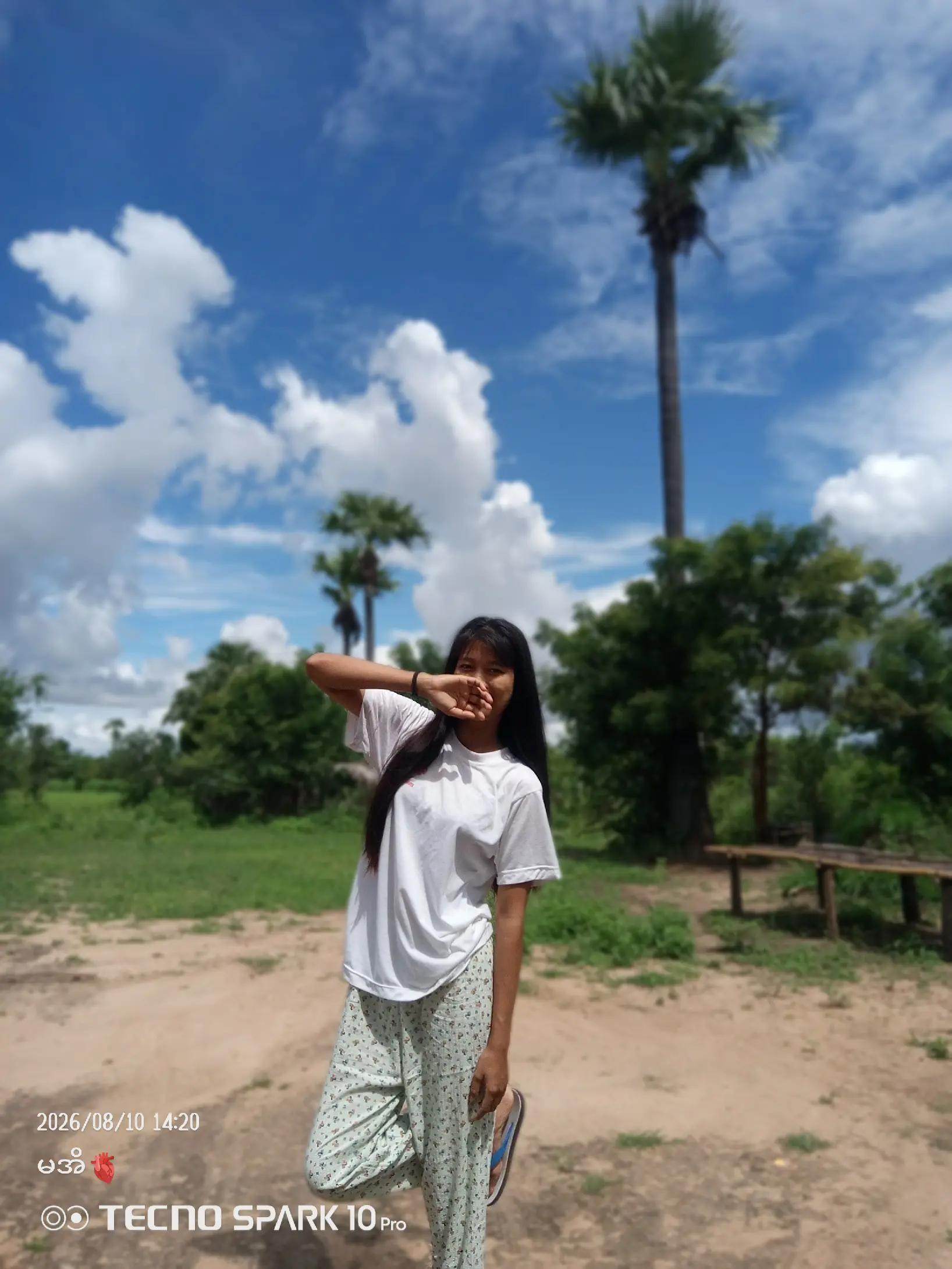 @🍉🍉မအိ🍉🍉(တီချယ်ပေါက်စလေး)