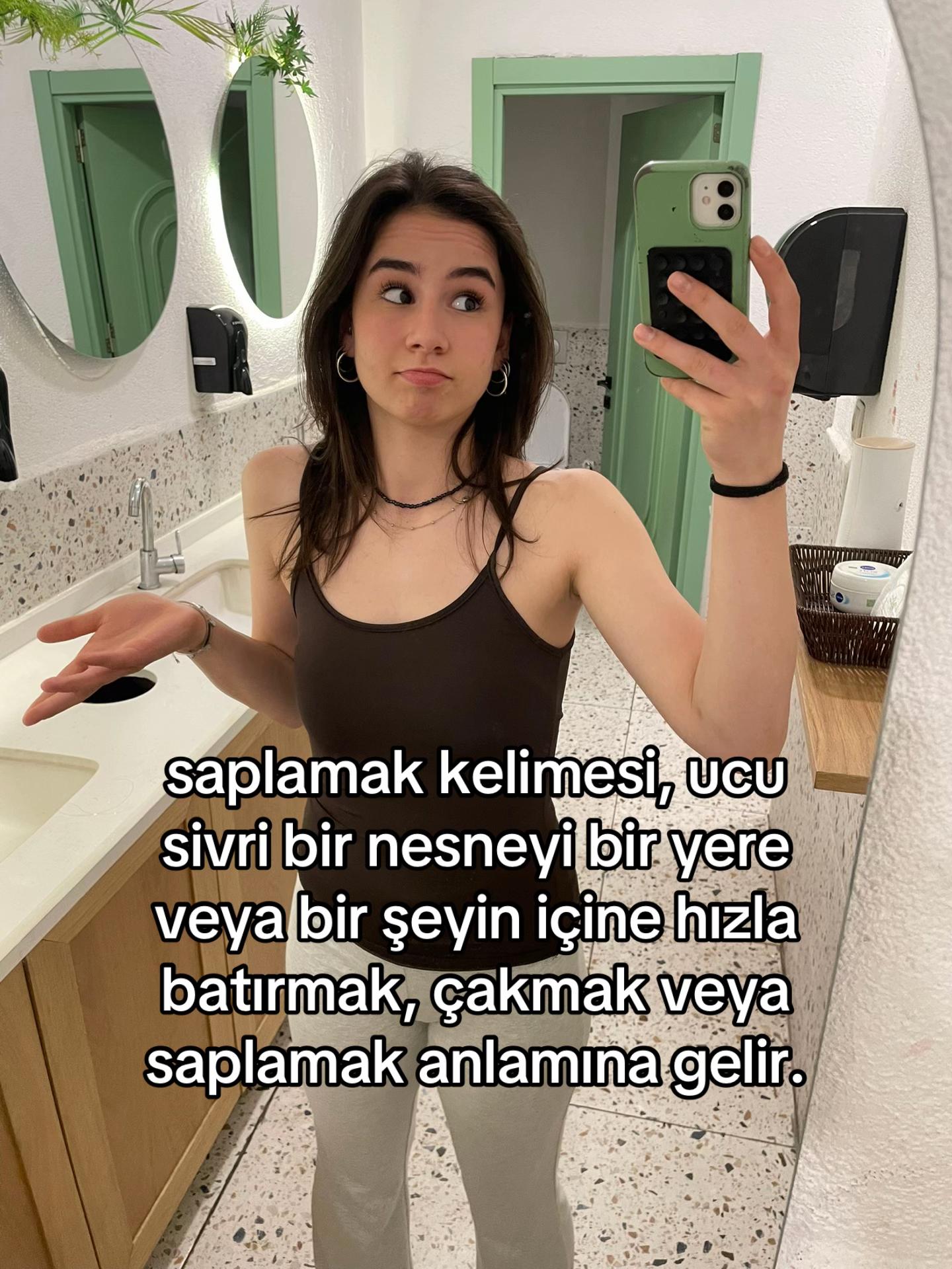 @⦇๓єɭєк⦈
