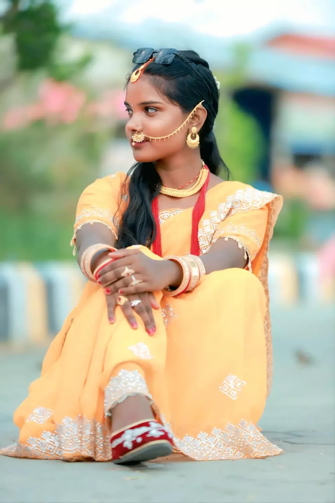 @😘 khushi😘