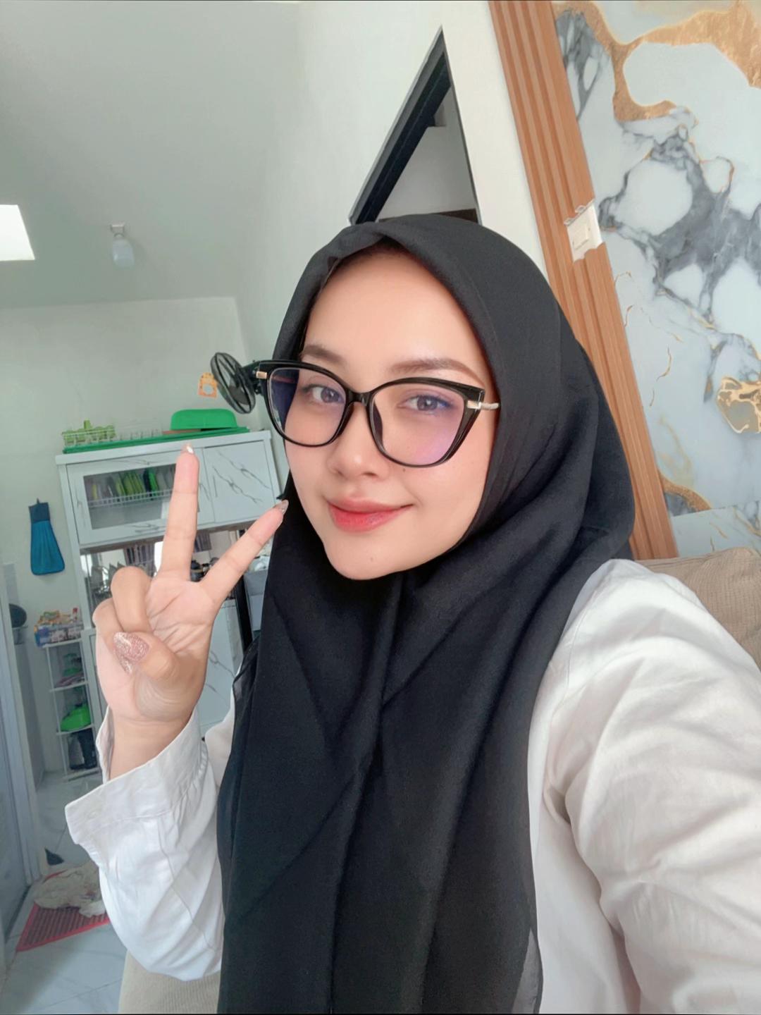 @Beyourfavs
