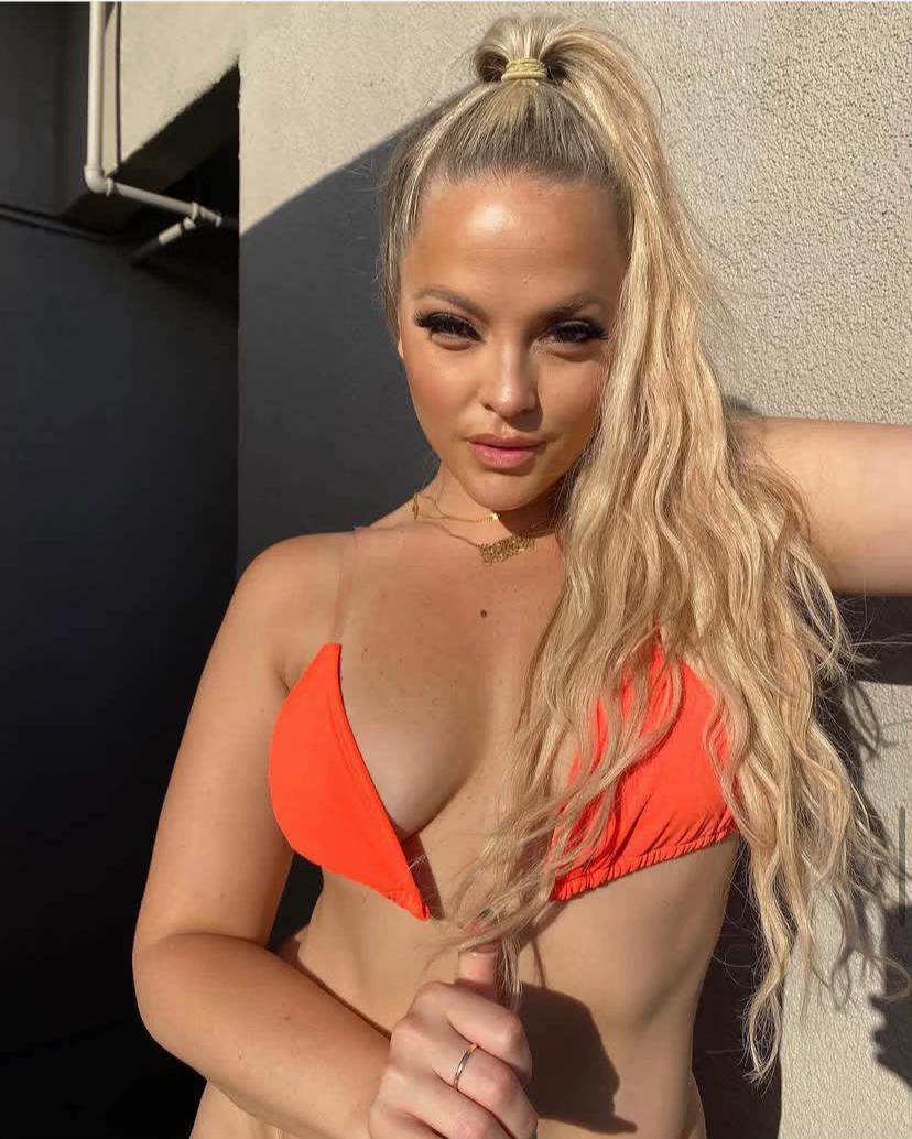 @Alexis Texas official
