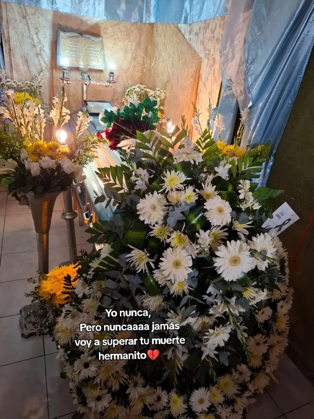 @Gabi ᥫ᭡