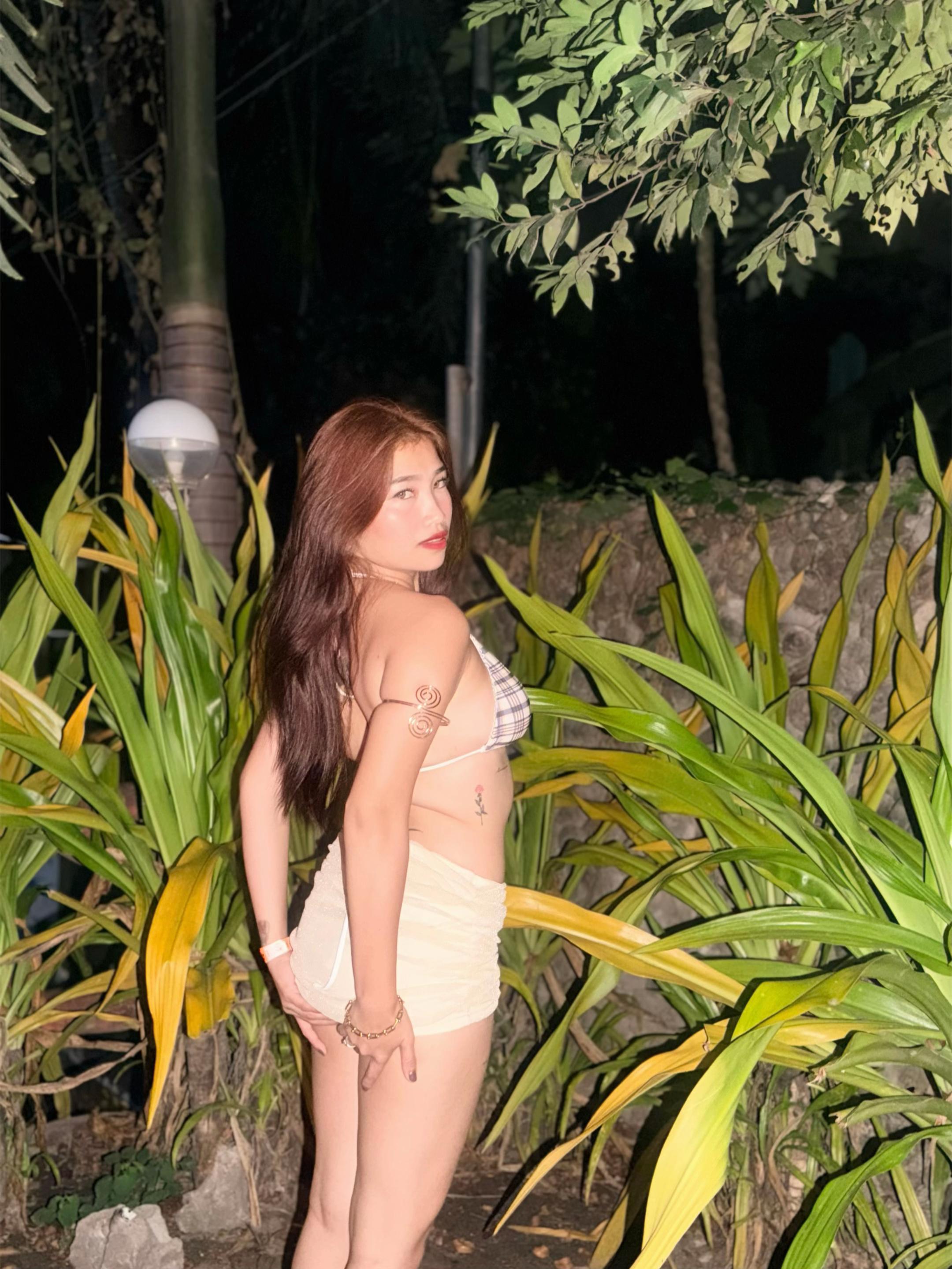 @R O S E 🥀