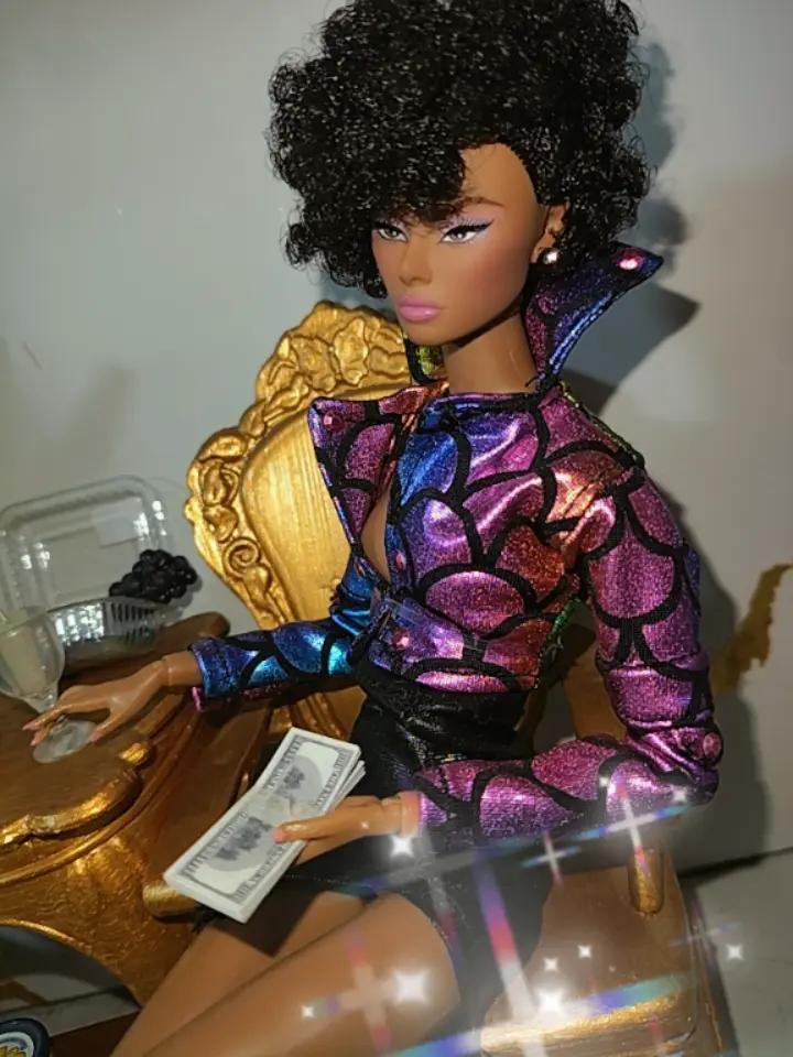@Barbie con integrity
