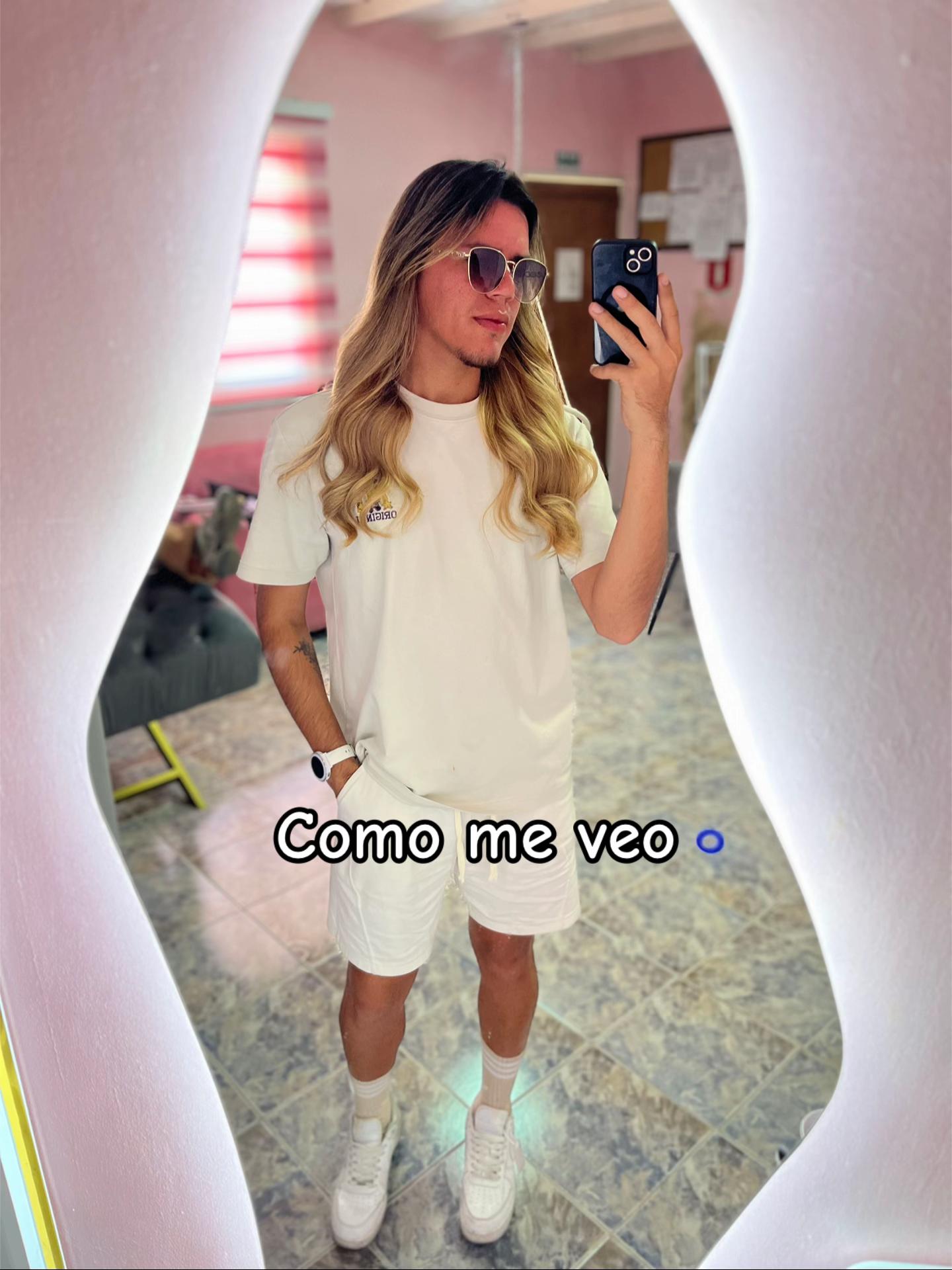 @Dil🍒