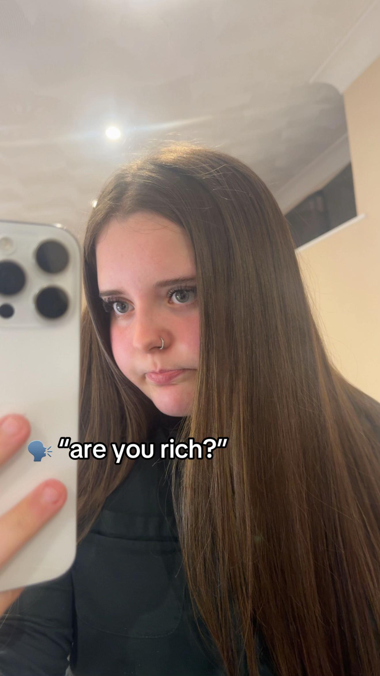 @Elise