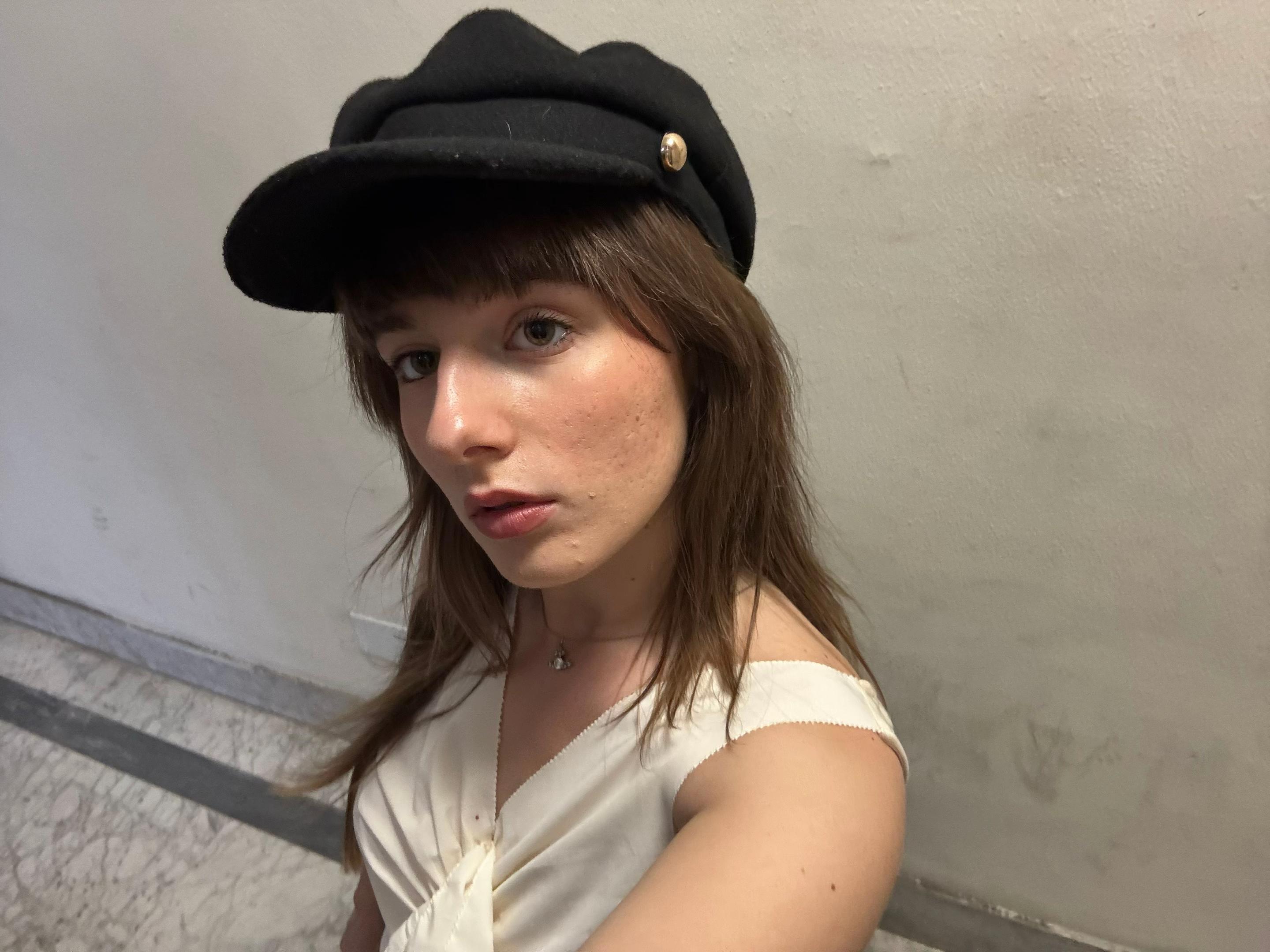 @Lola_mikk