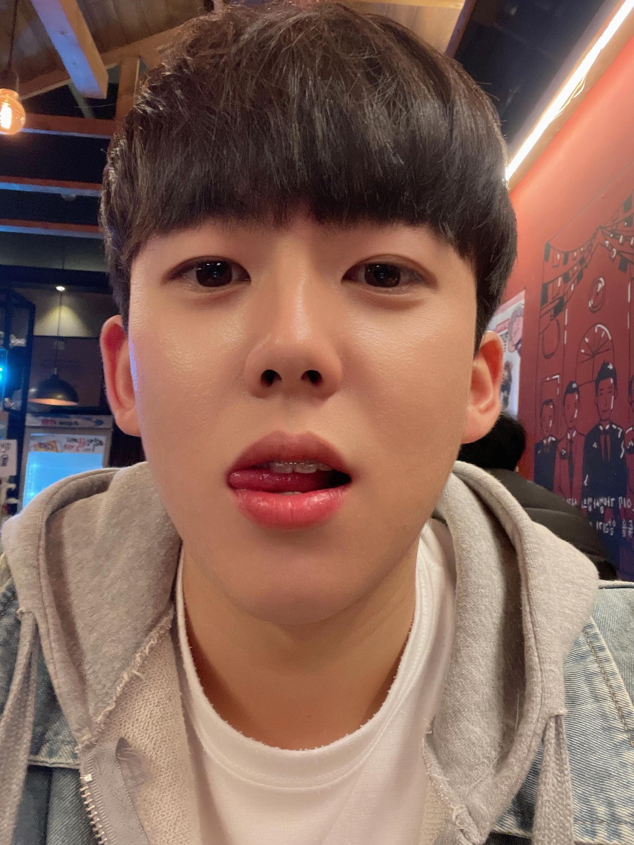 @현성
