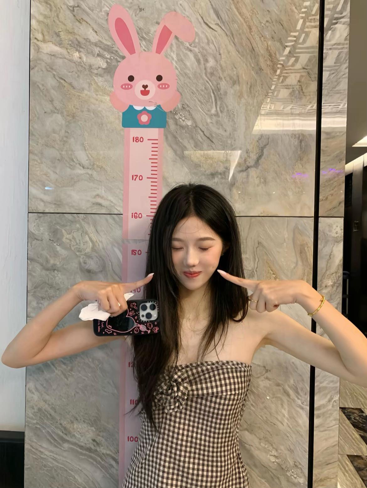 @nineteen