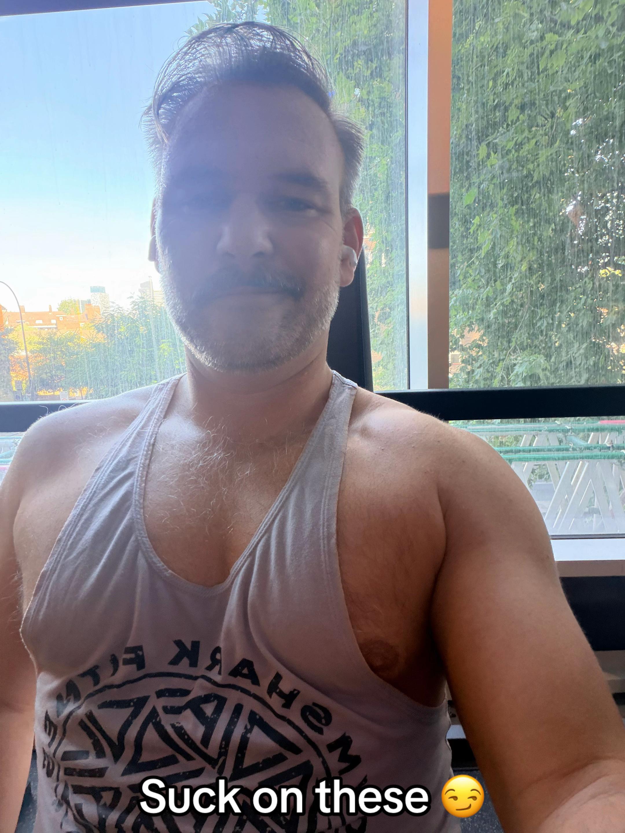 @Daddy_Dan_