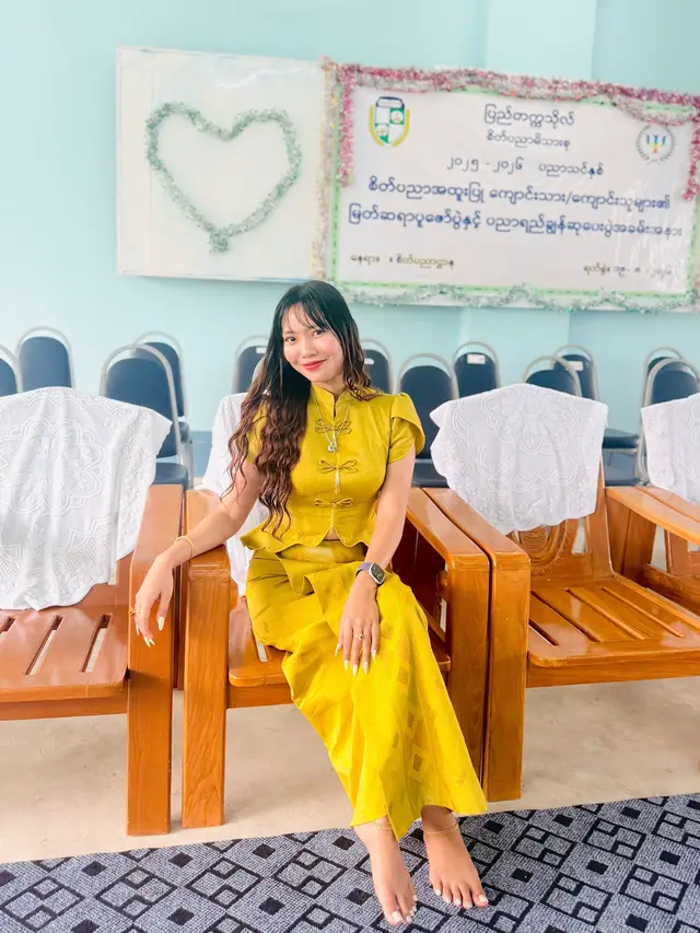 @Shu(ရှု)💛