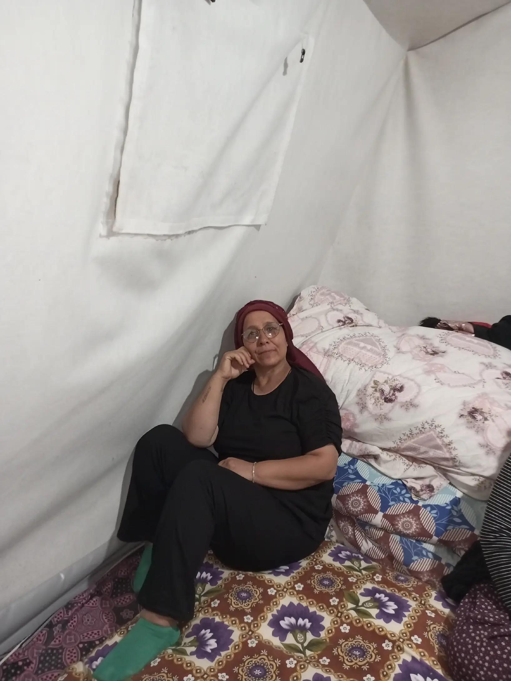 @yaprak d&ouml;k&uuml;m&uuml;