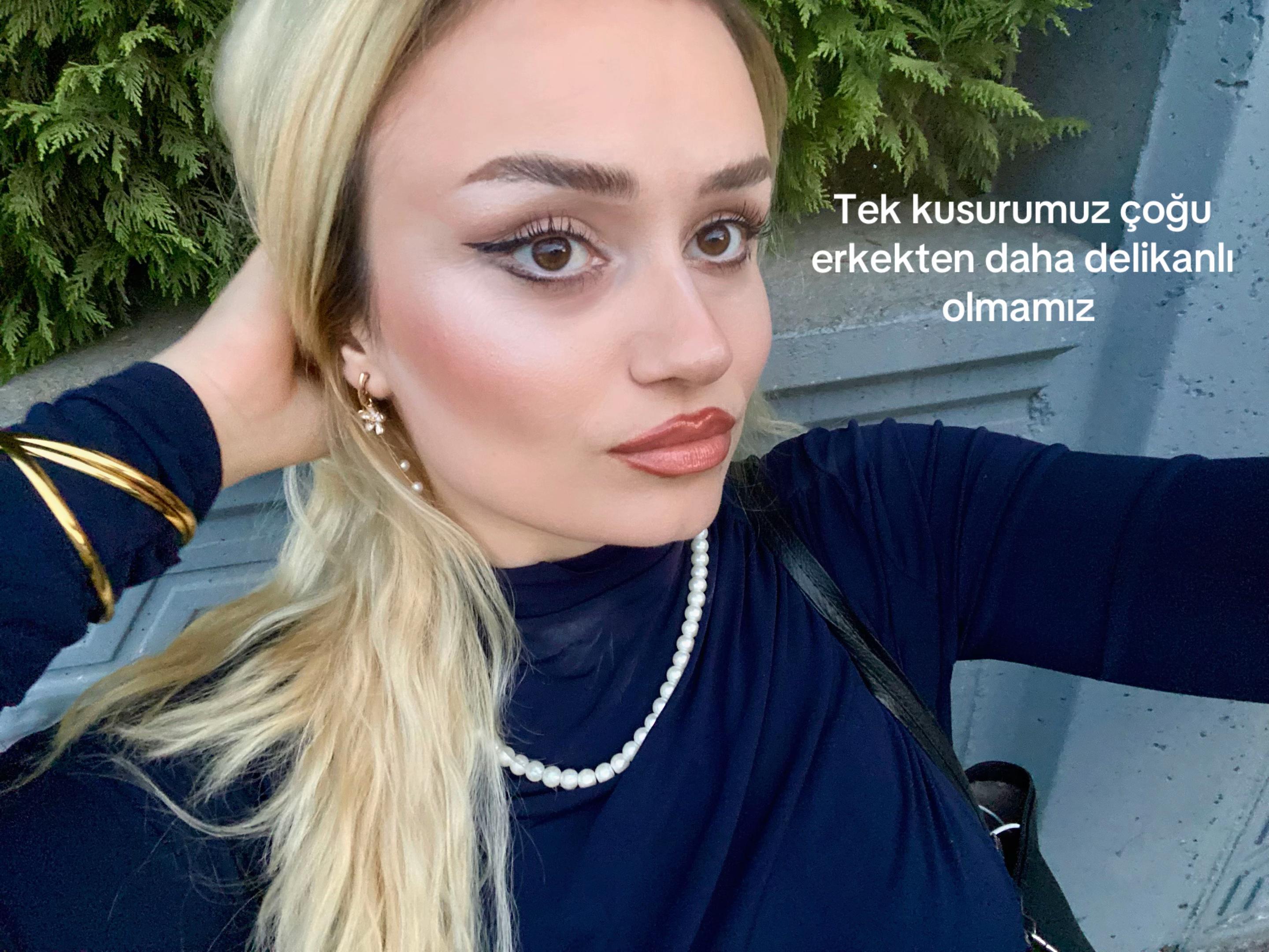@Afrodit