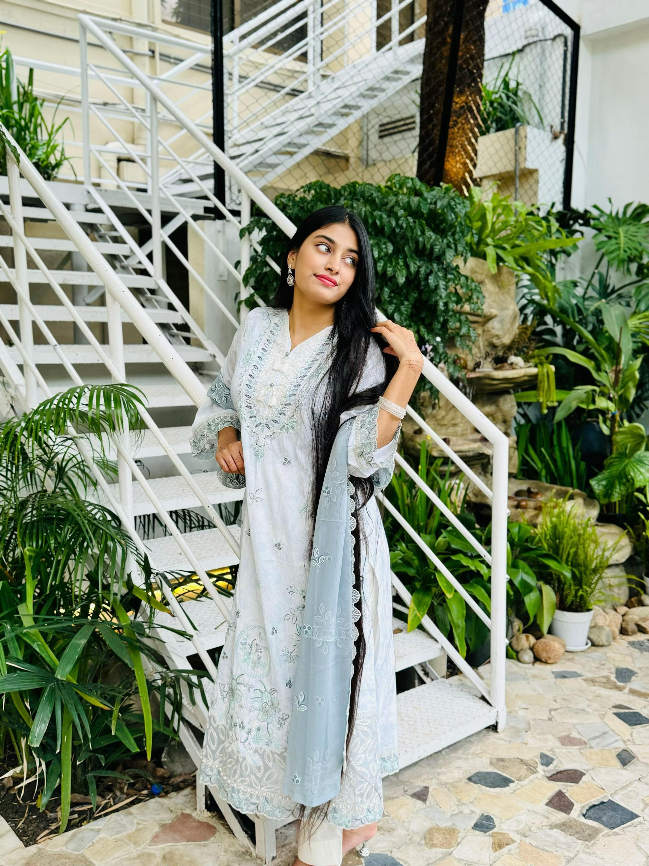 @-HUMAYRA~🪞✨🕊️