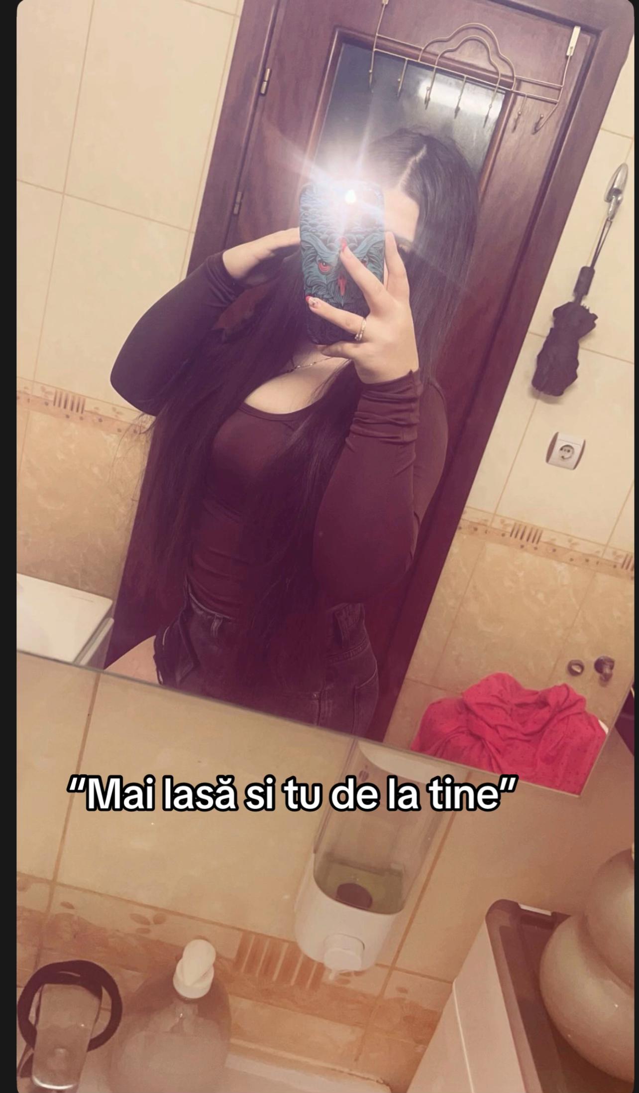 @🤍