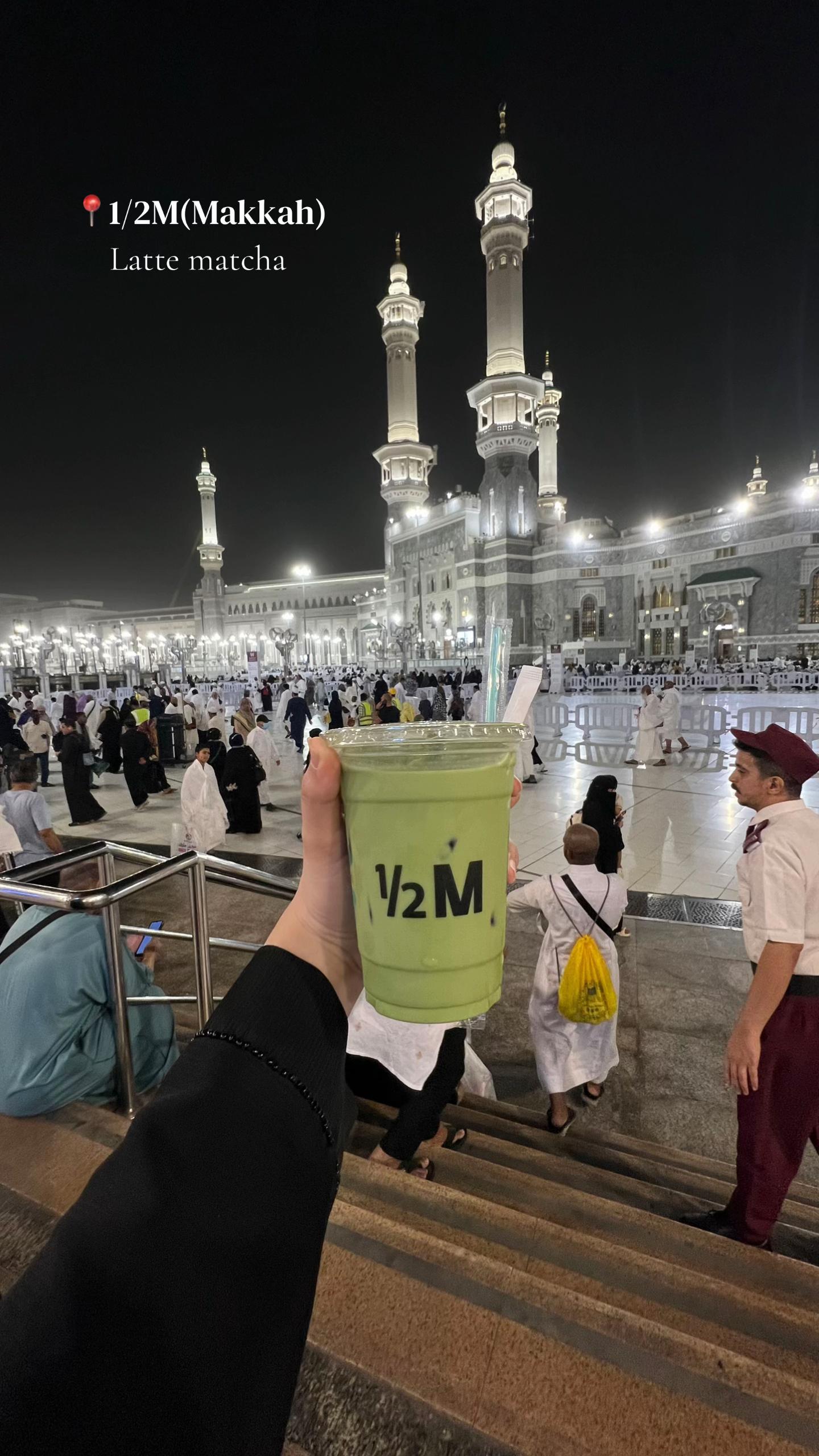 @aleeنa