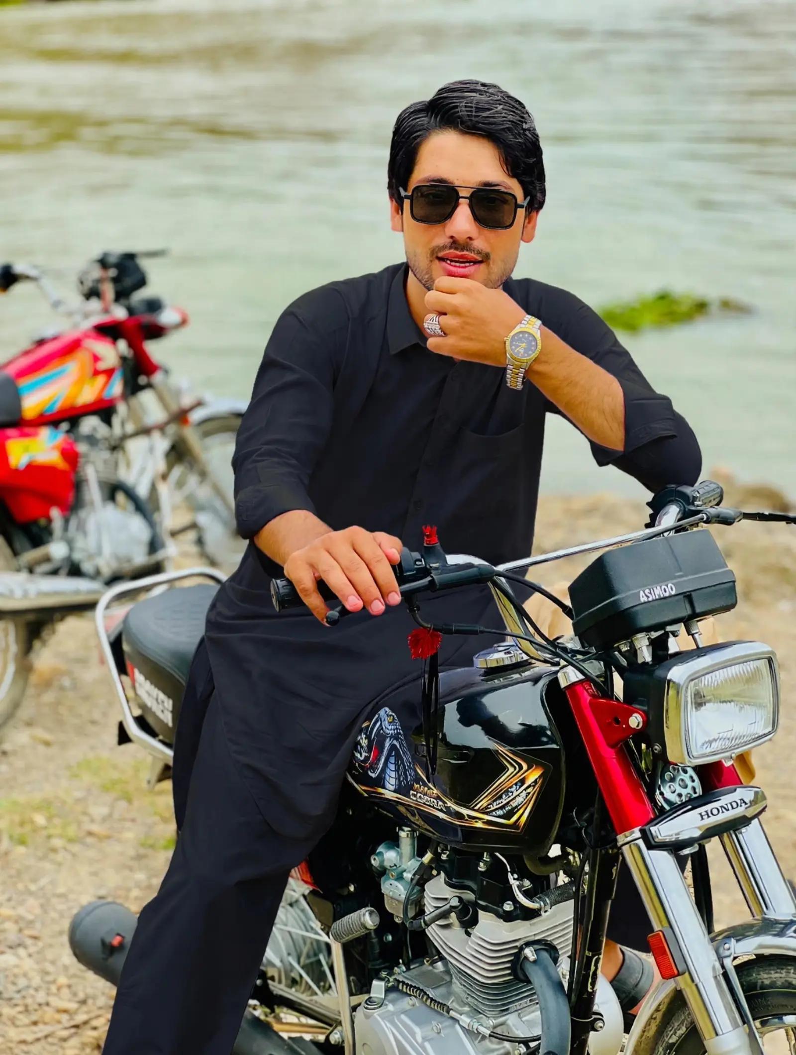 @Khan lala 7420