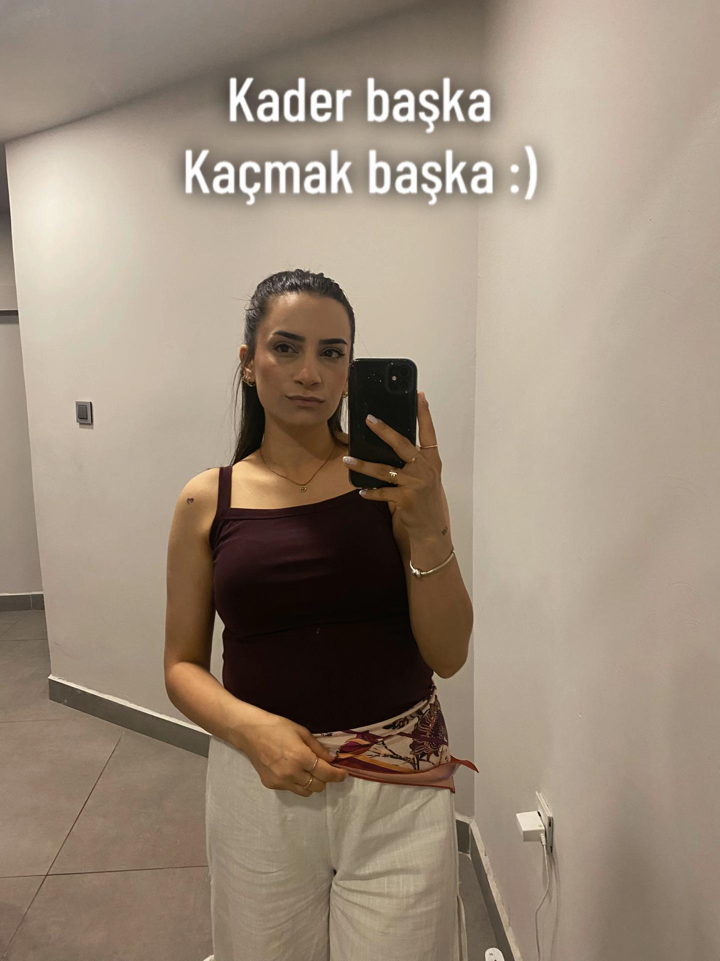 @Yasemin Tanır