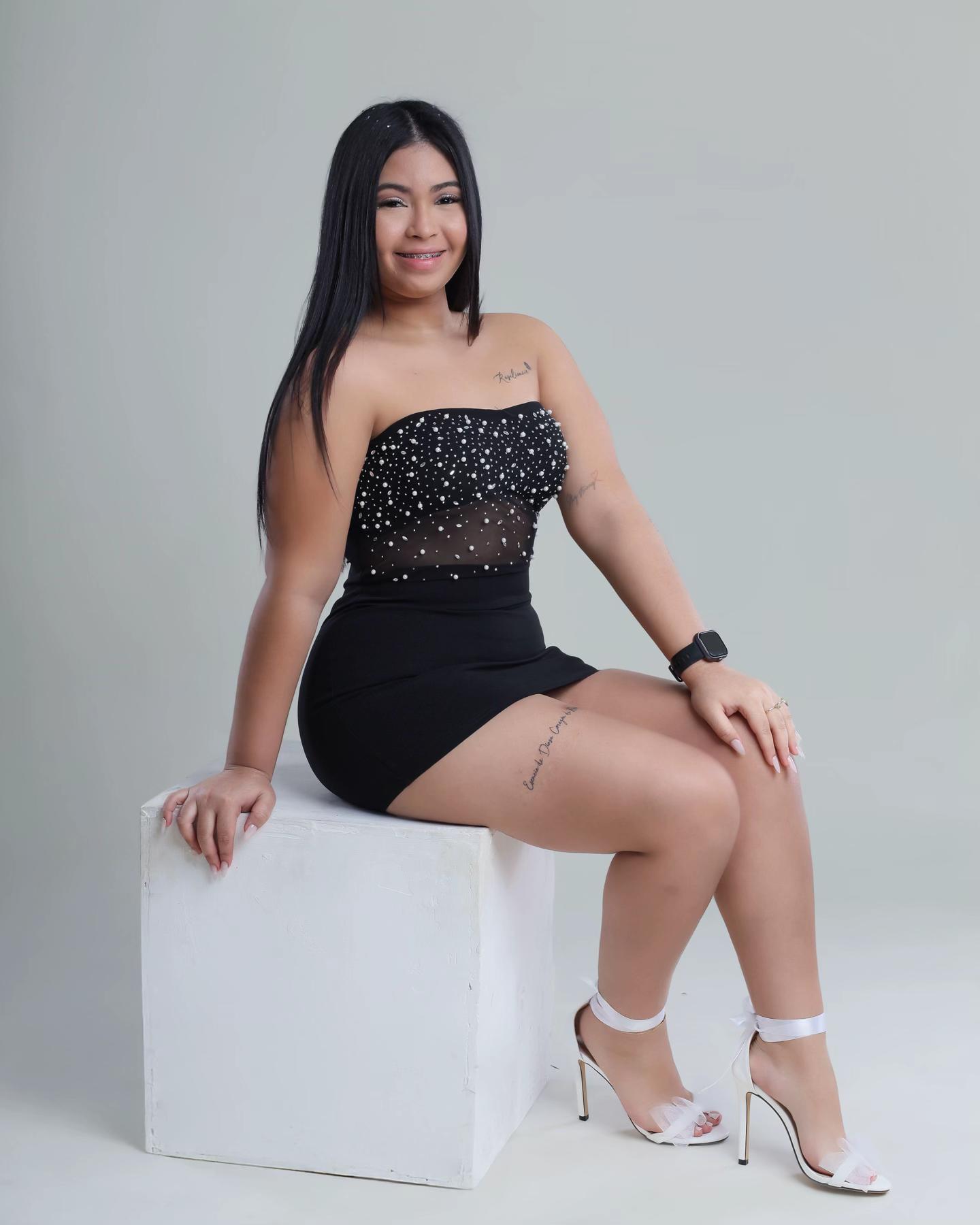 @DanielaNaomy🌹