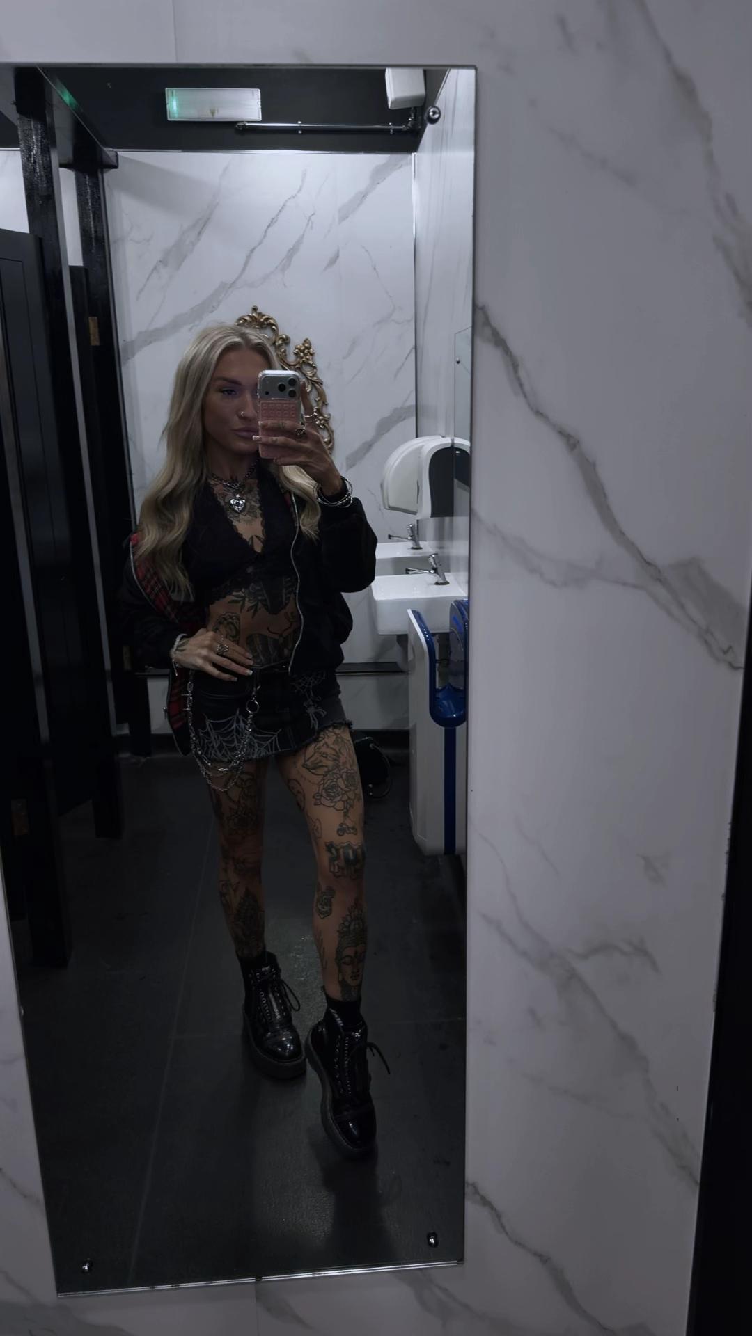 @Jadeyhd