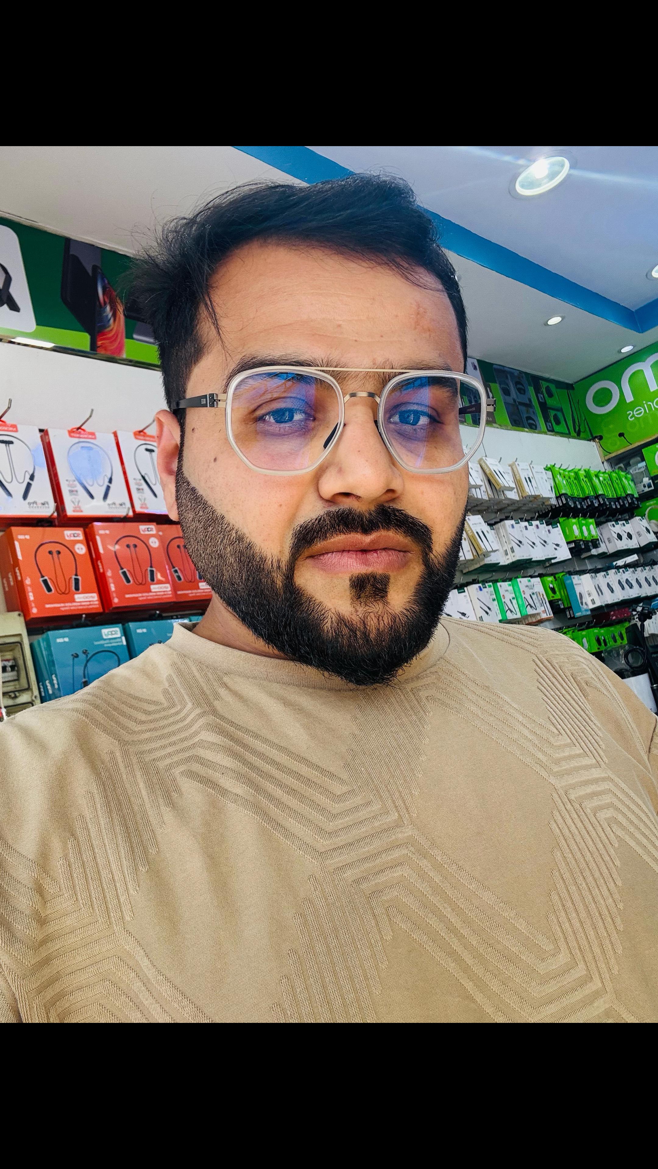 @zeeshanazmi8883