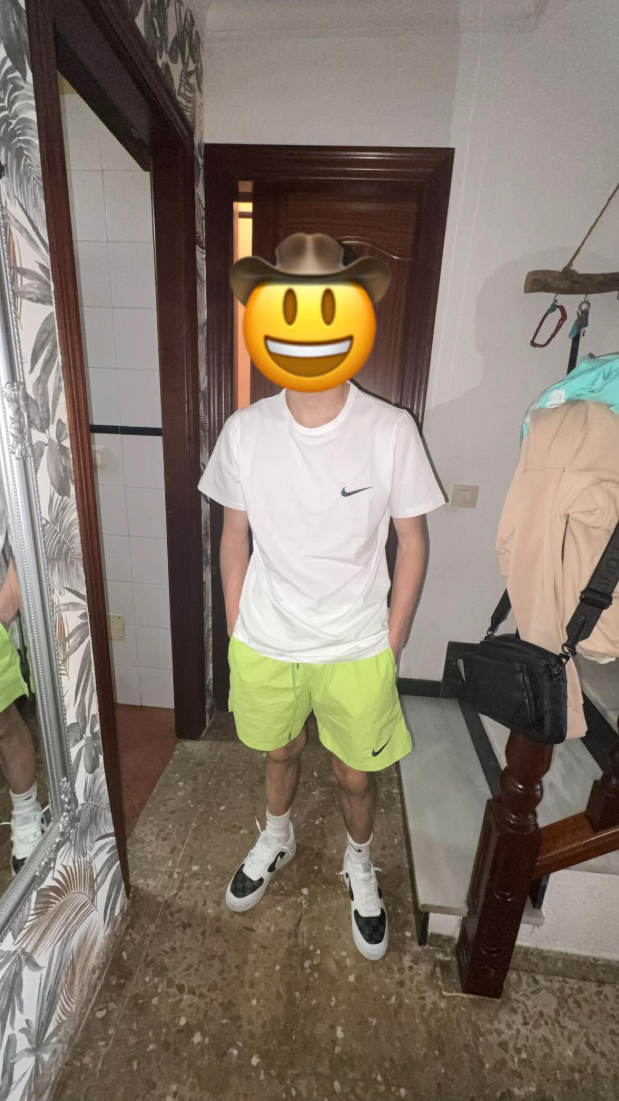 @morajr08