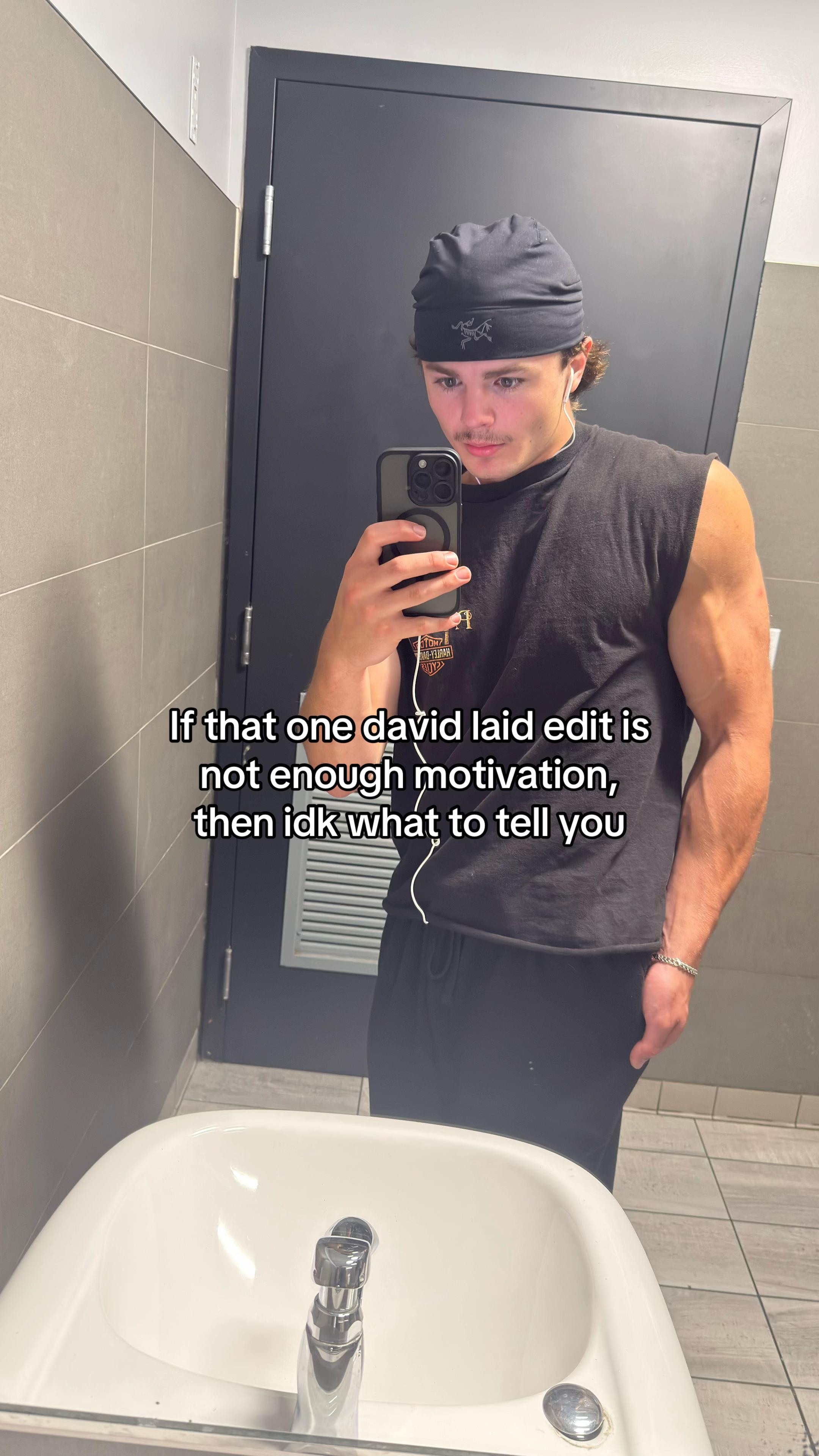 @notcaelen