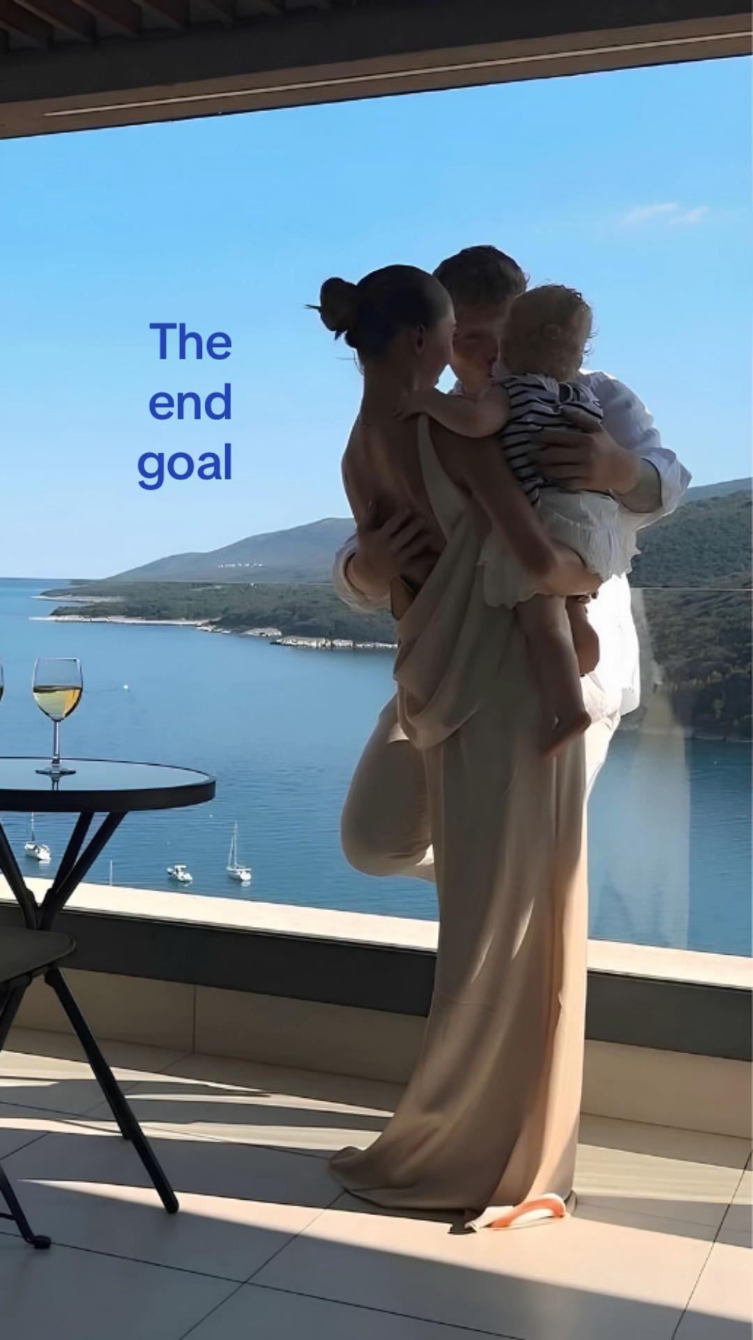 @𝓑