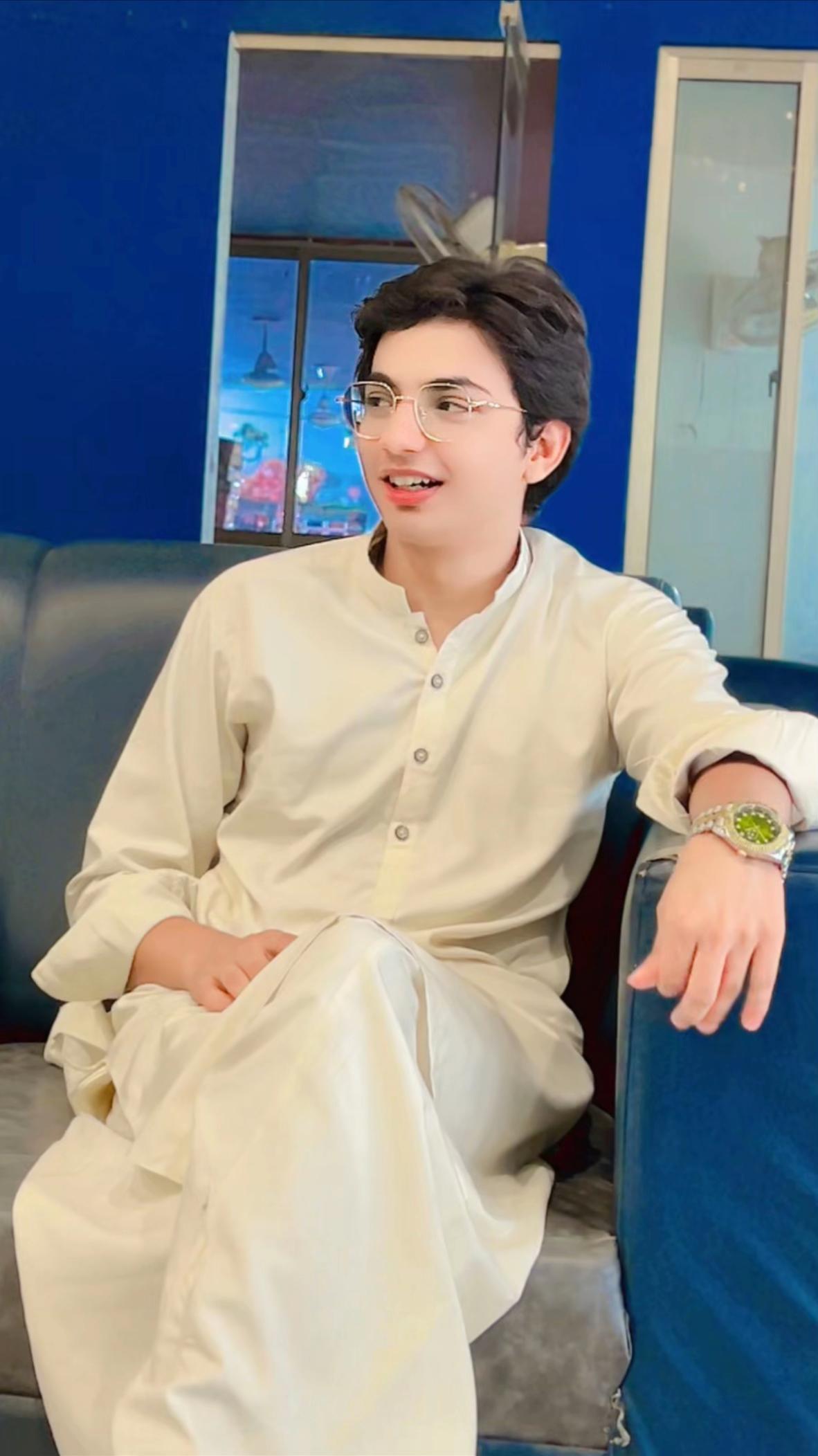 @Abdul Rehman 💙