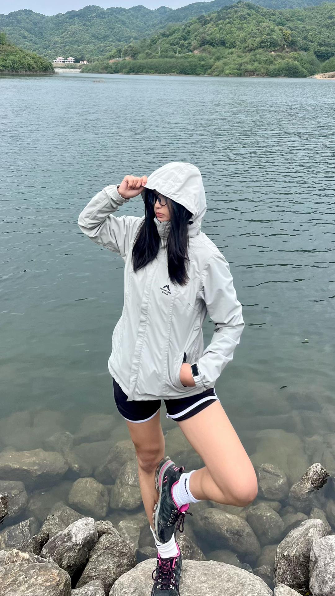 @I.