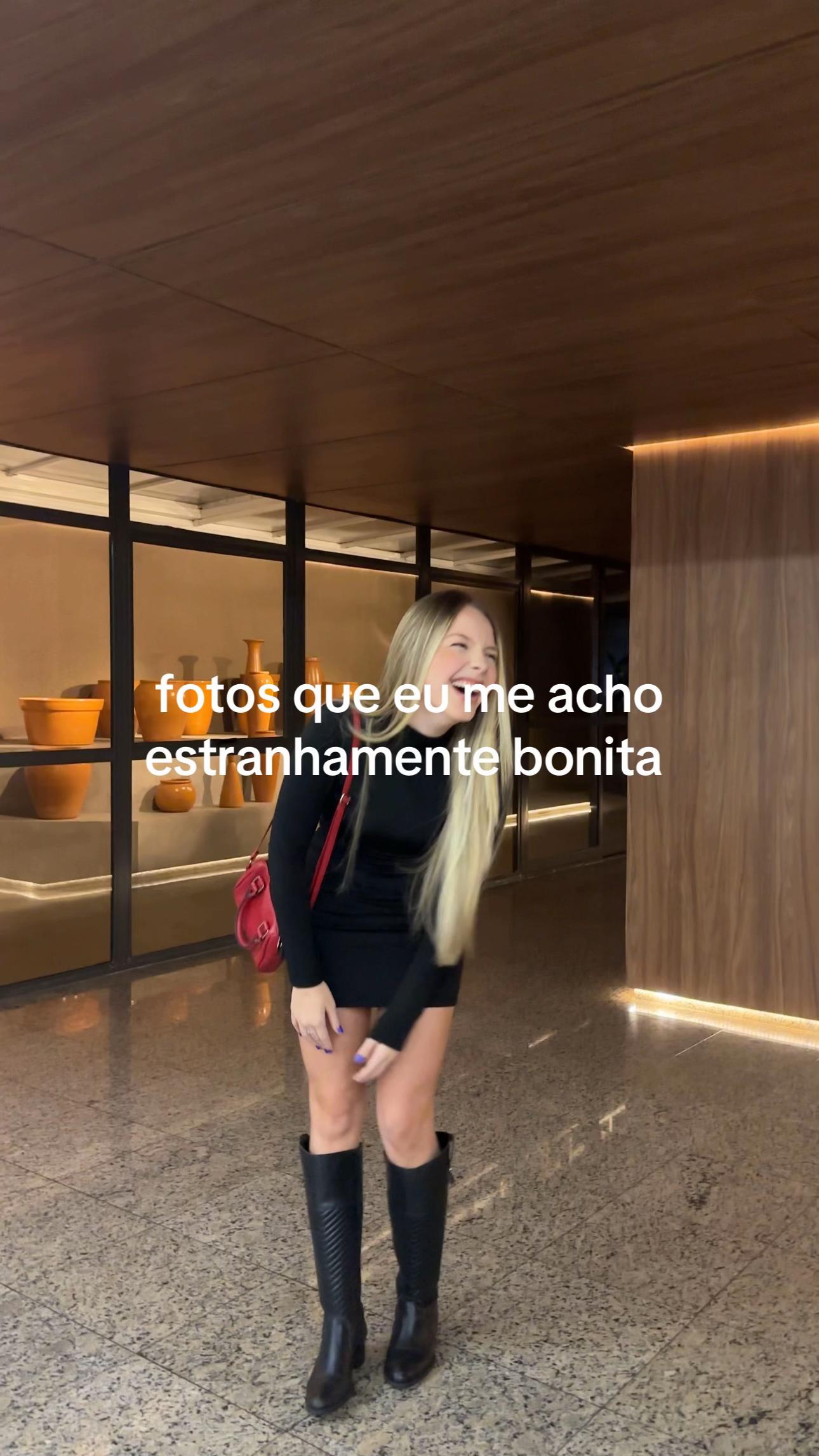 @laura