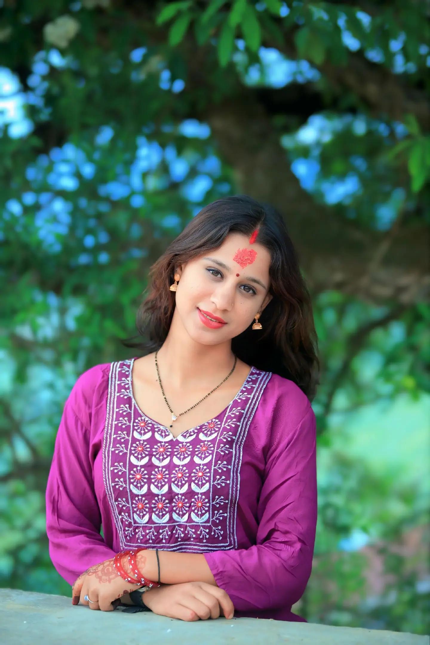 @सि - र्जना ☺️🌙