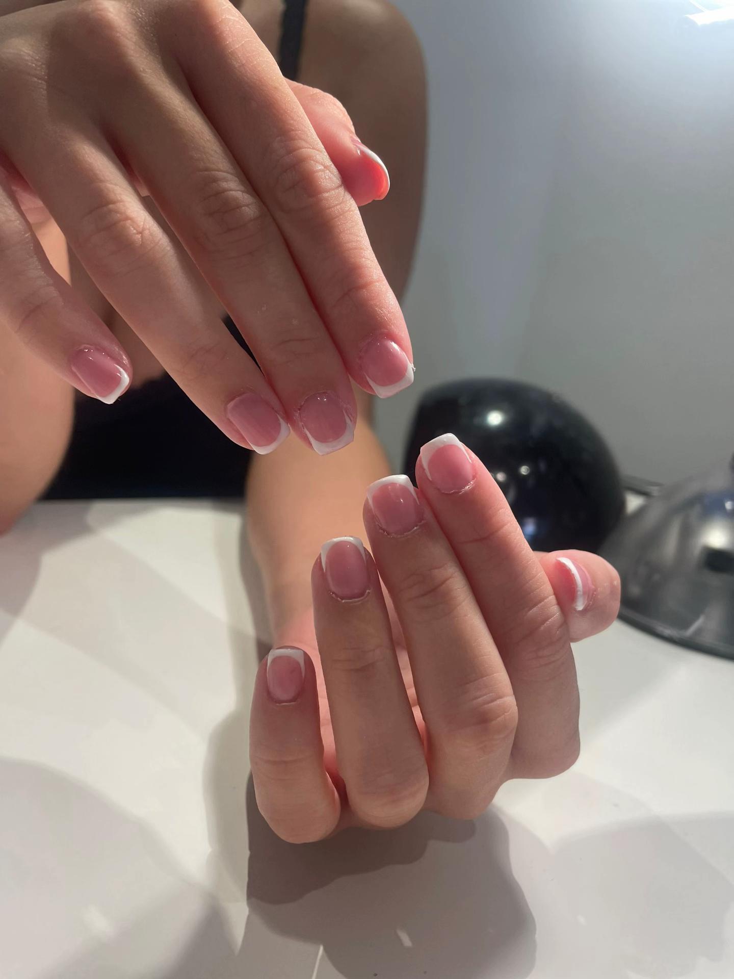 @RB Nails