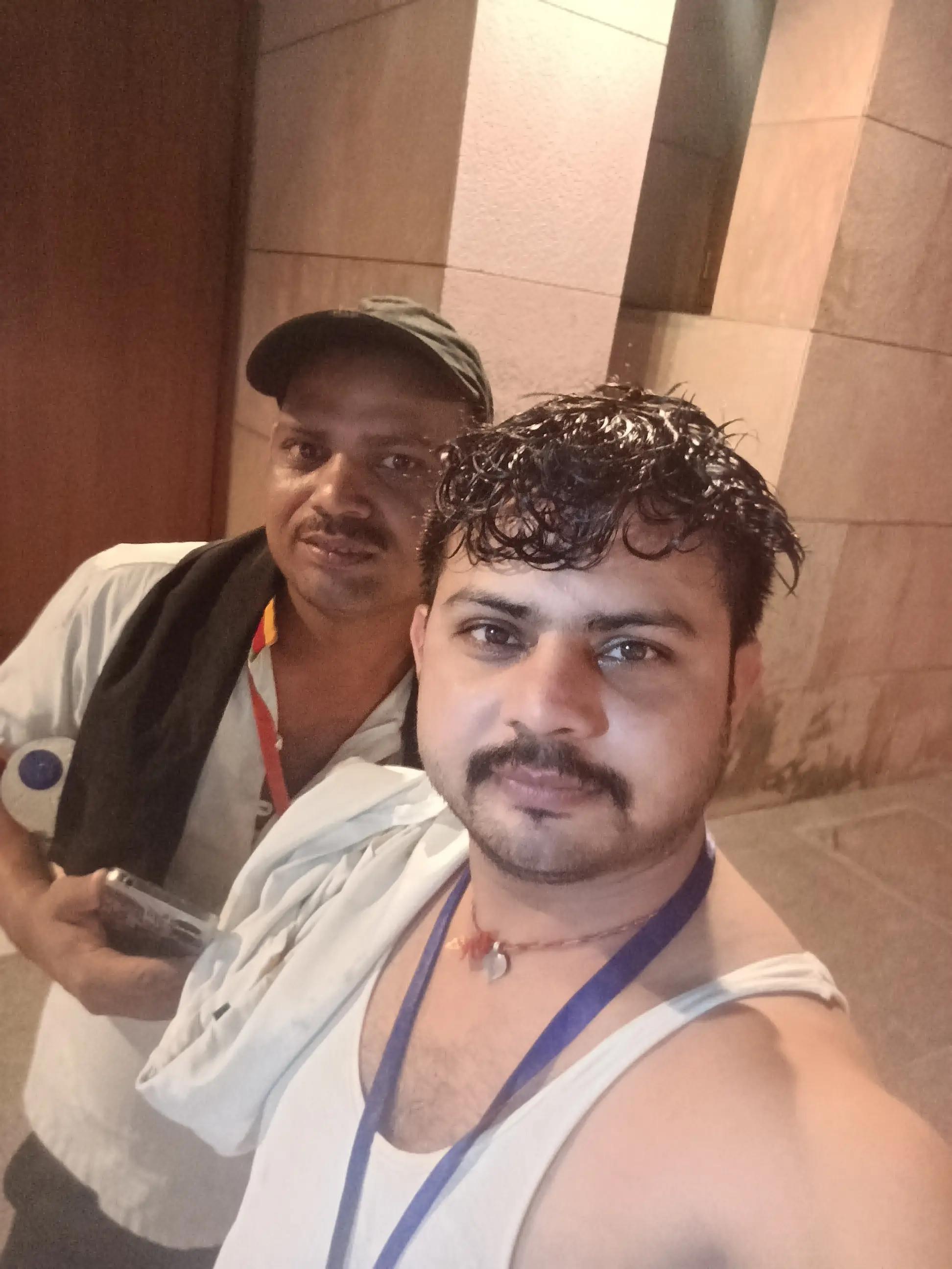 @Manoj Yadv