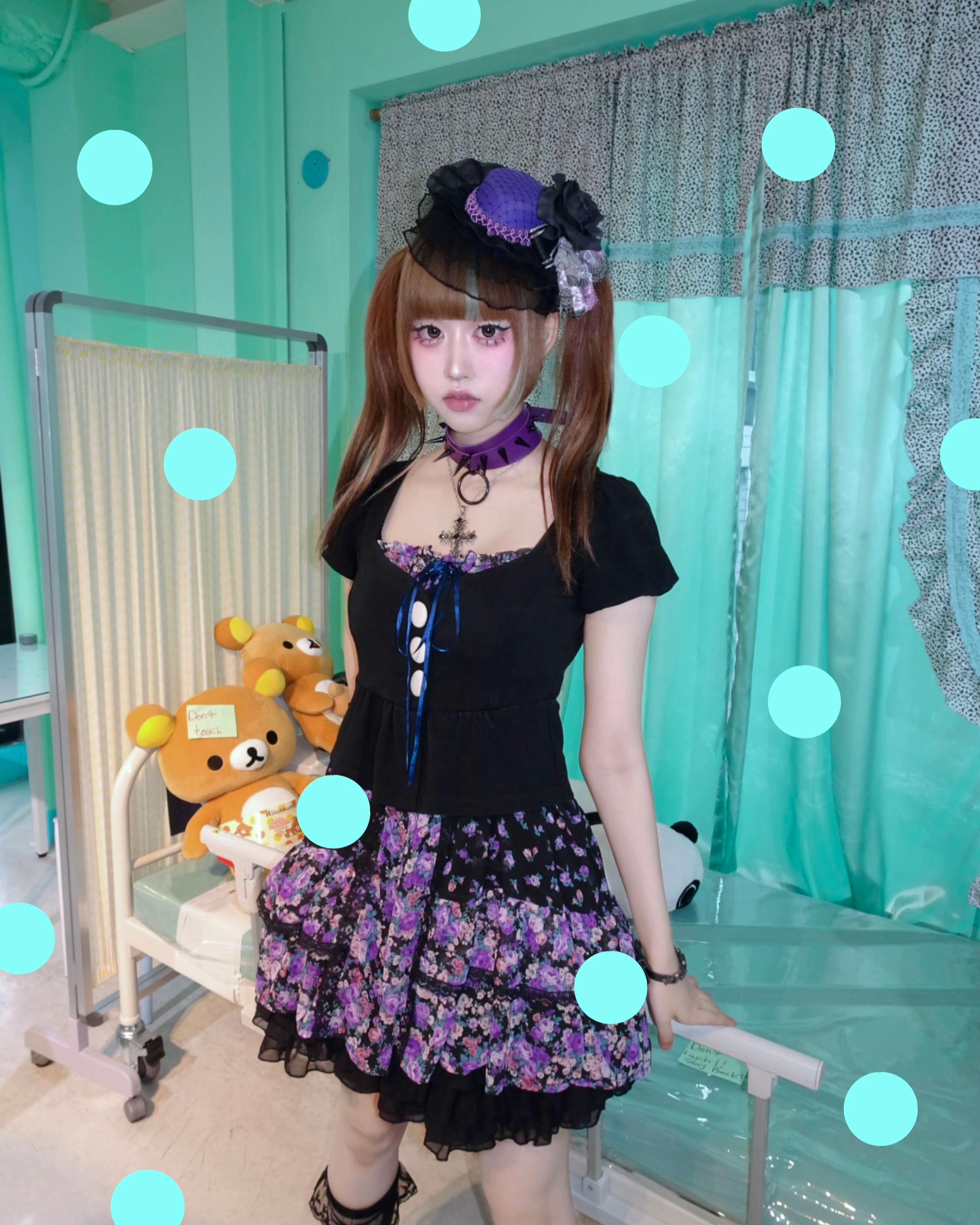 @デカニャンコ