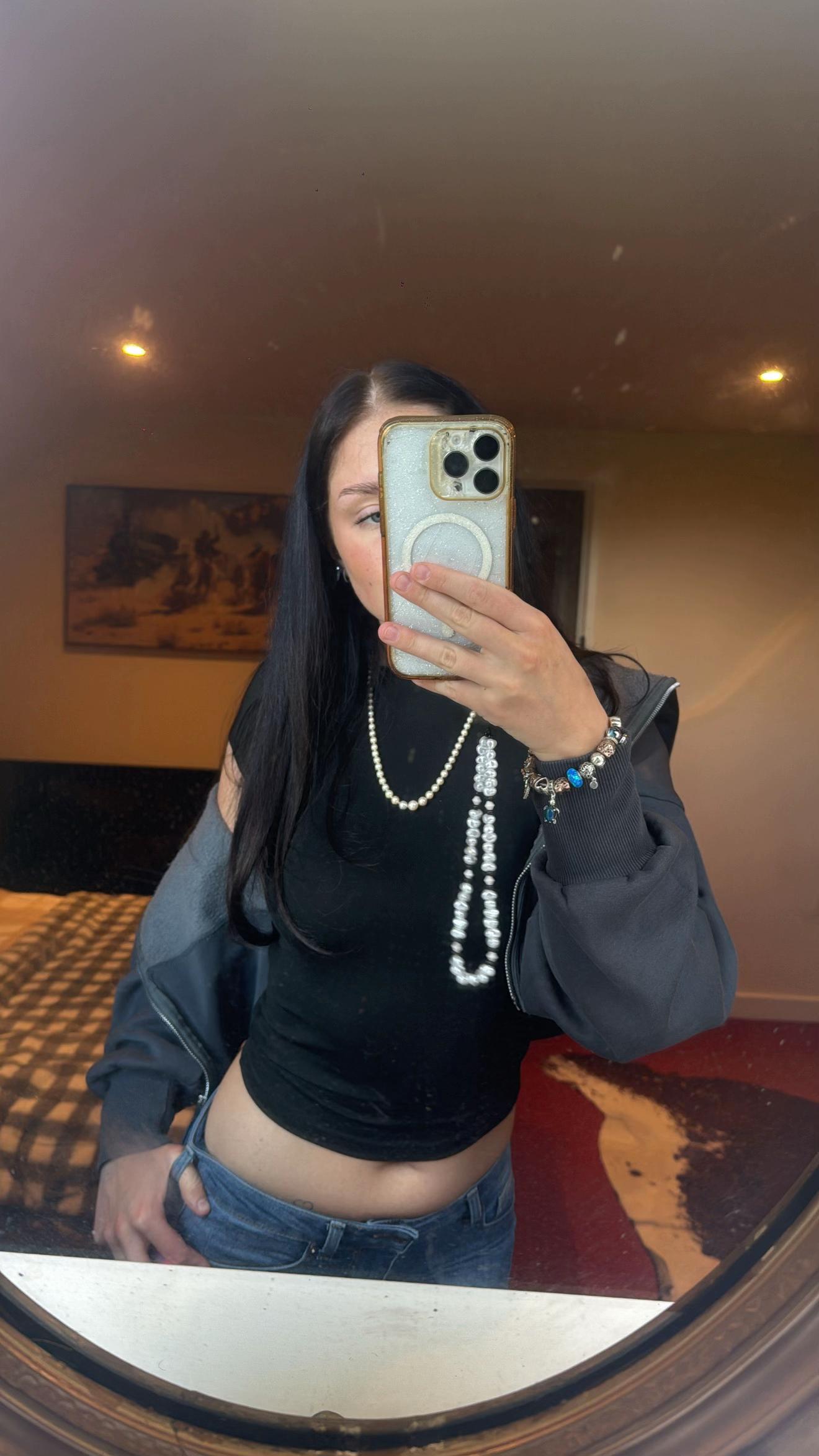 @1sabelrosee_