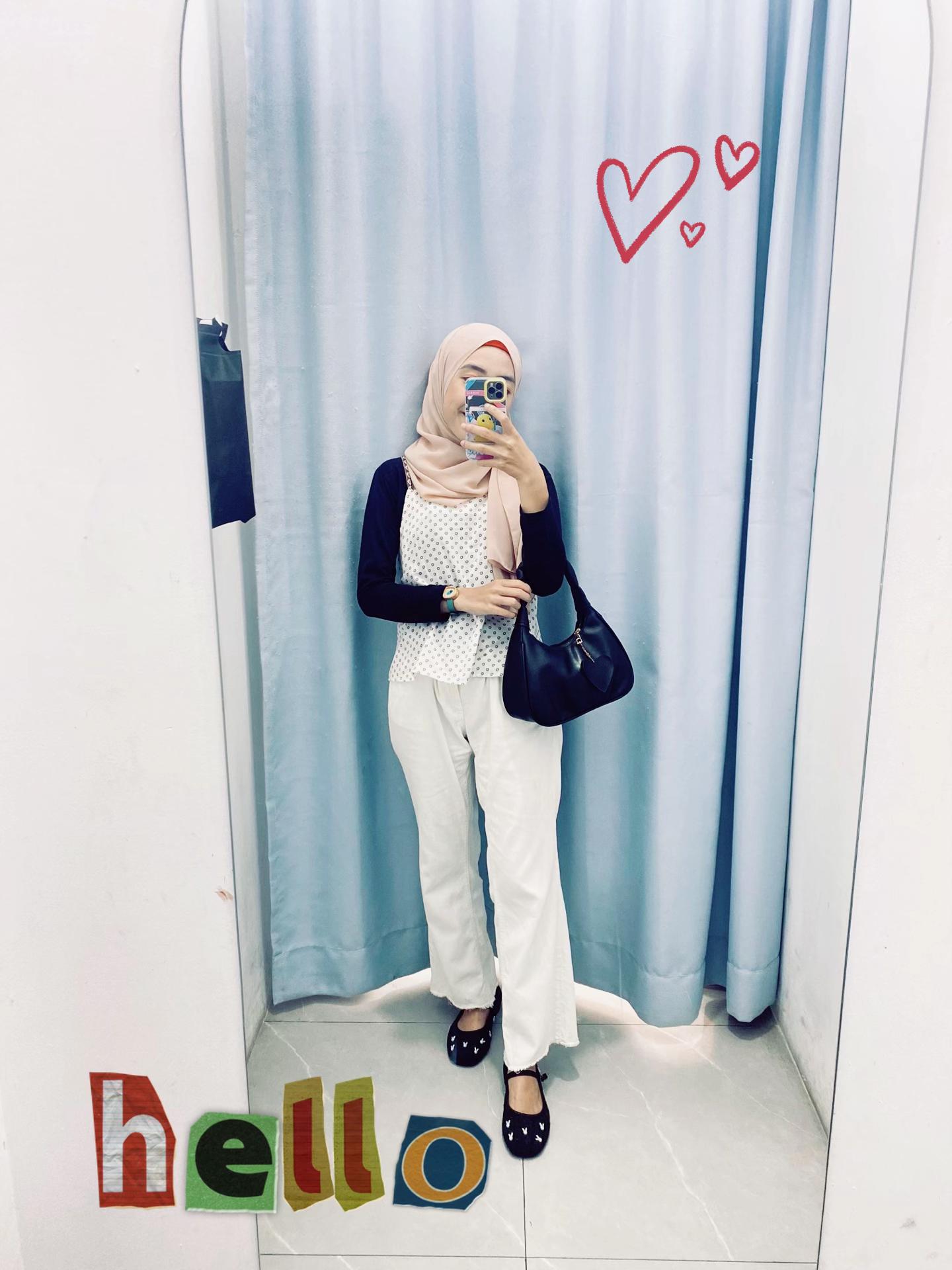 @Kalea.outwear