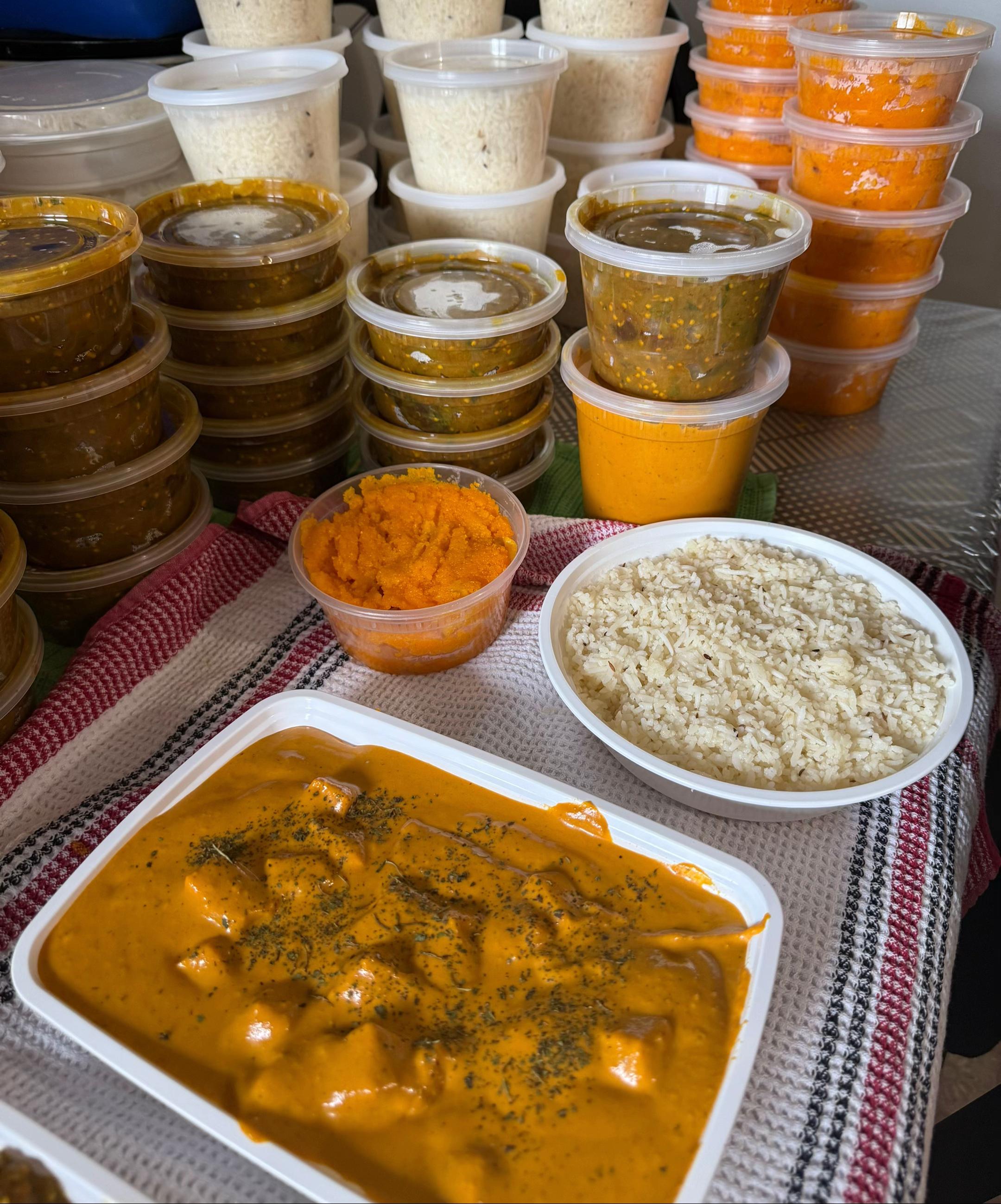 @Gharwali Rasoi Tiffin