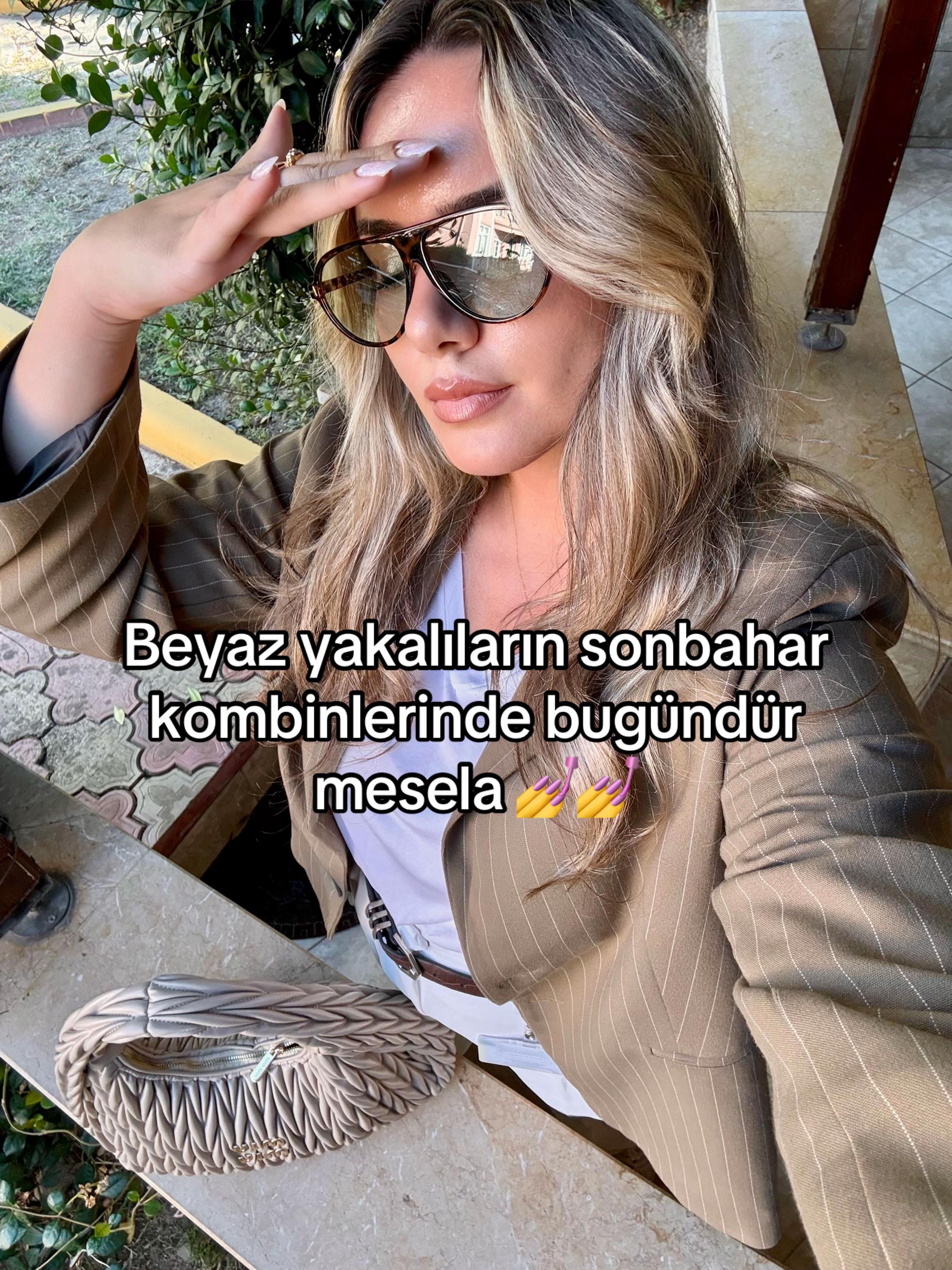 @ozgeeakyuz
