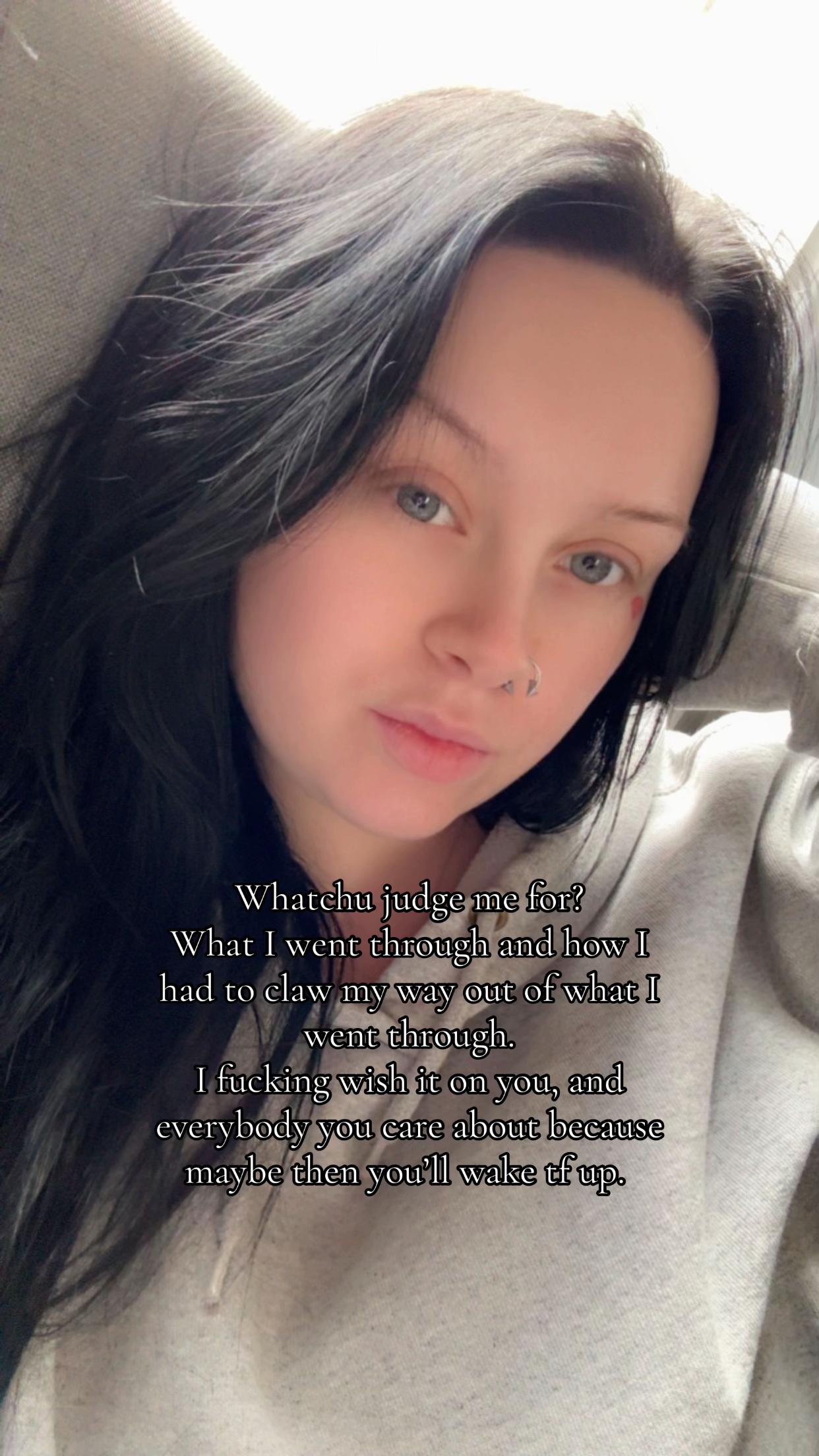 @Jasmine💋🕸️