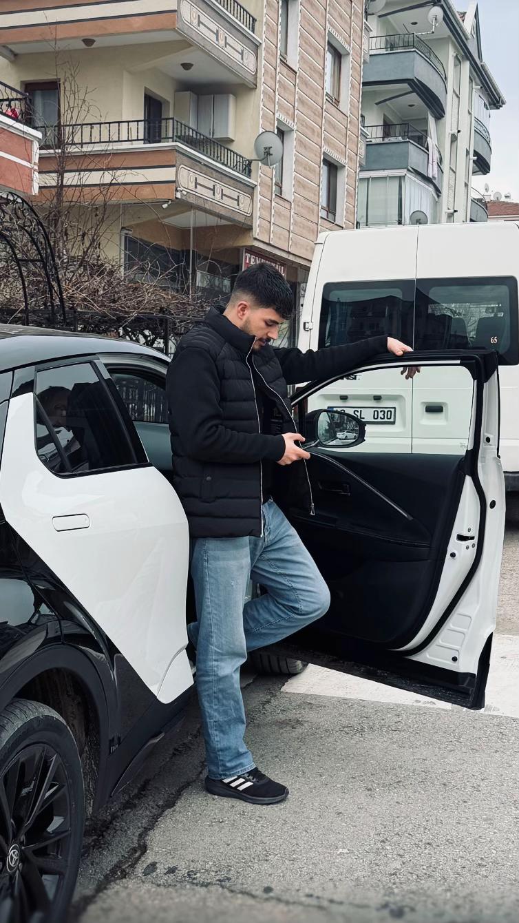 @efebeggi