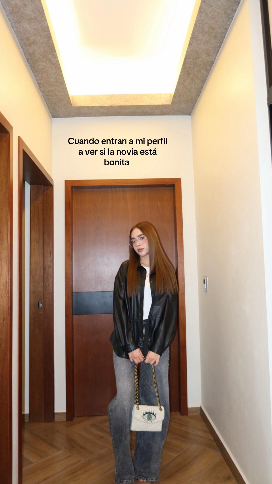 @danielamsrc